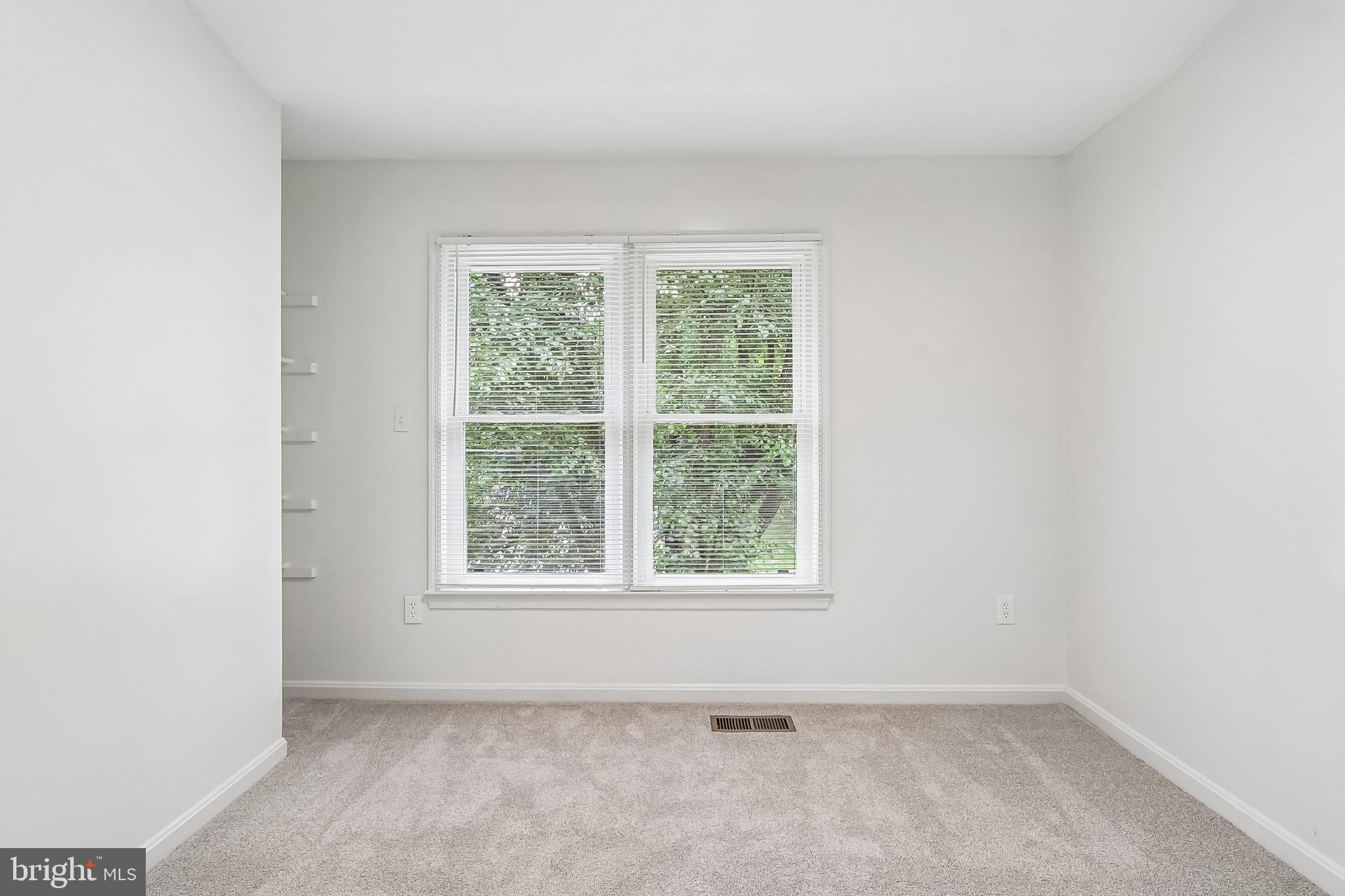 TUCKERMAN STATION - Residential