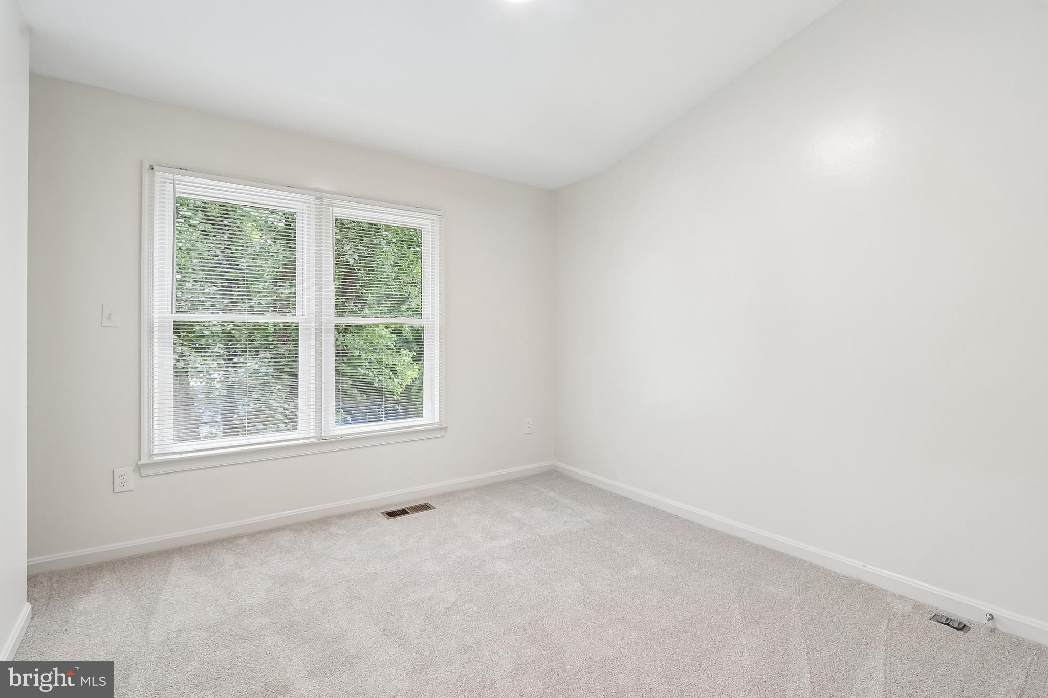 TUCKERMAN STATION - Residential