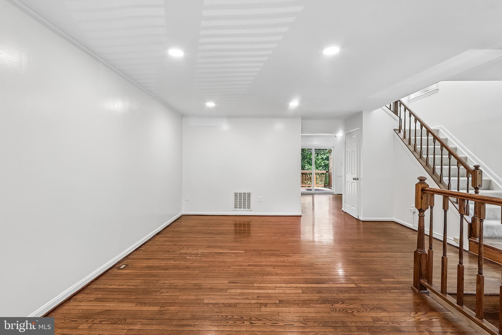 TUCKERMAN STATION - Residential