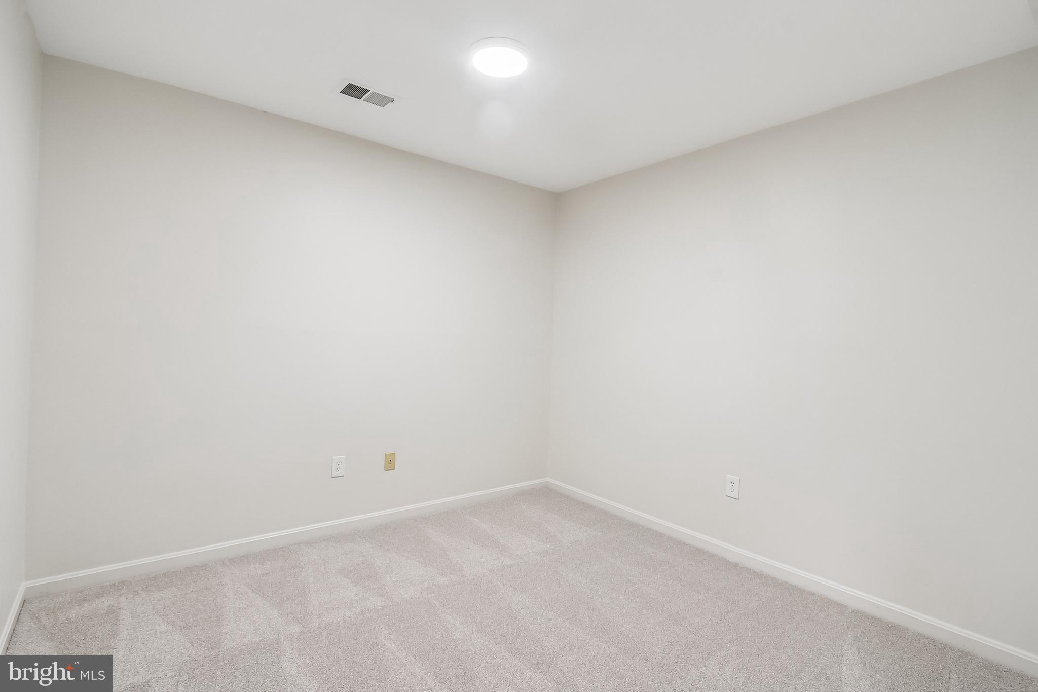 TUCKERMAN STATION - Residential