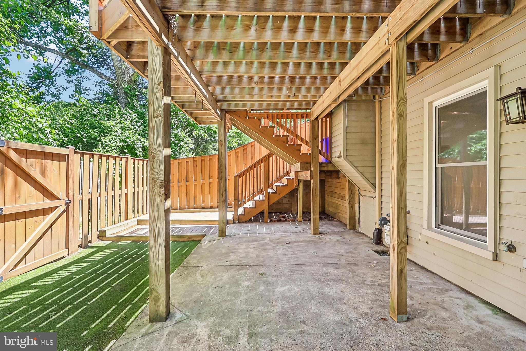 TUCKERMAN STATION - Residential