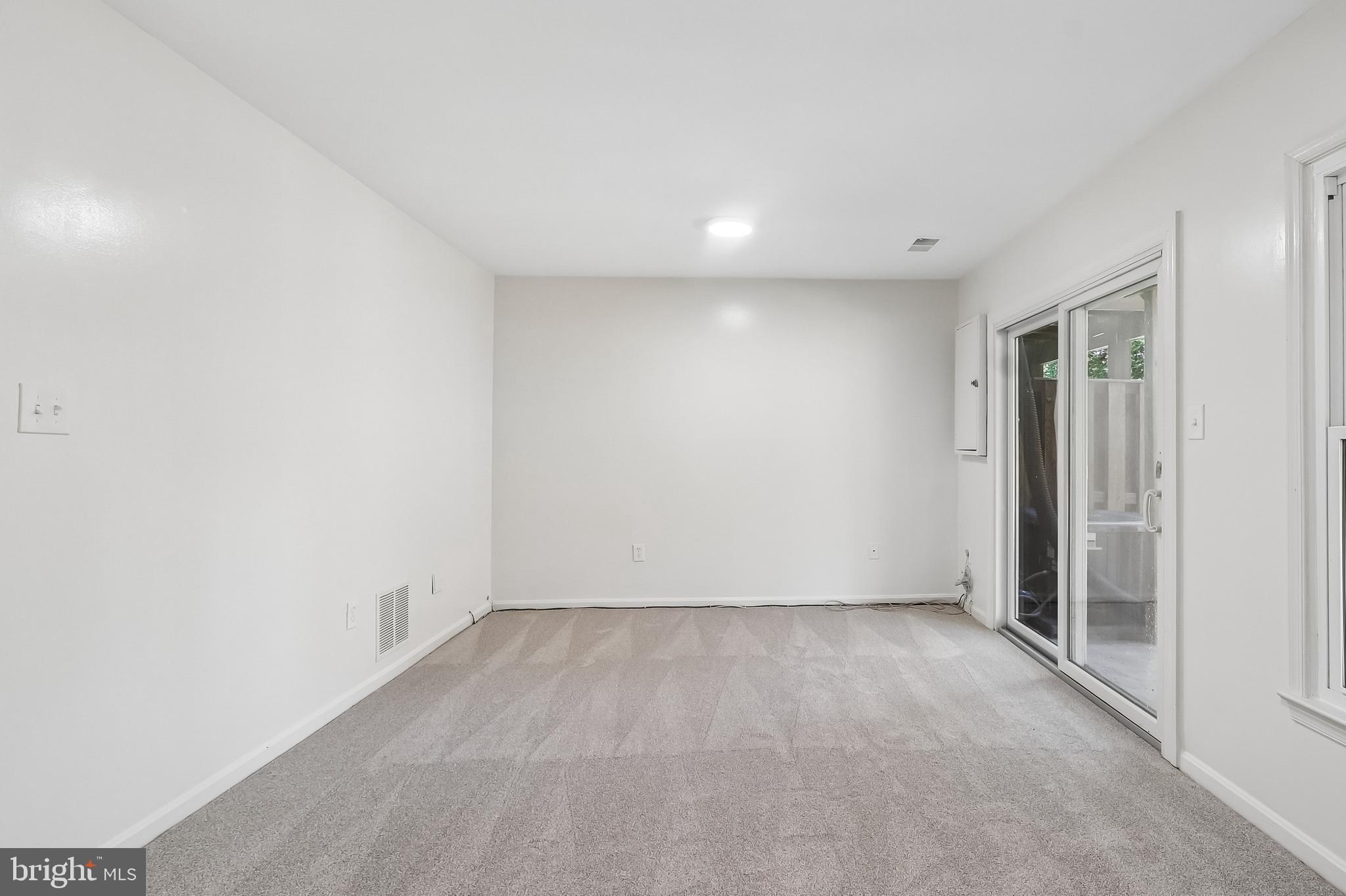 TUCKERMAN STATION - Residential