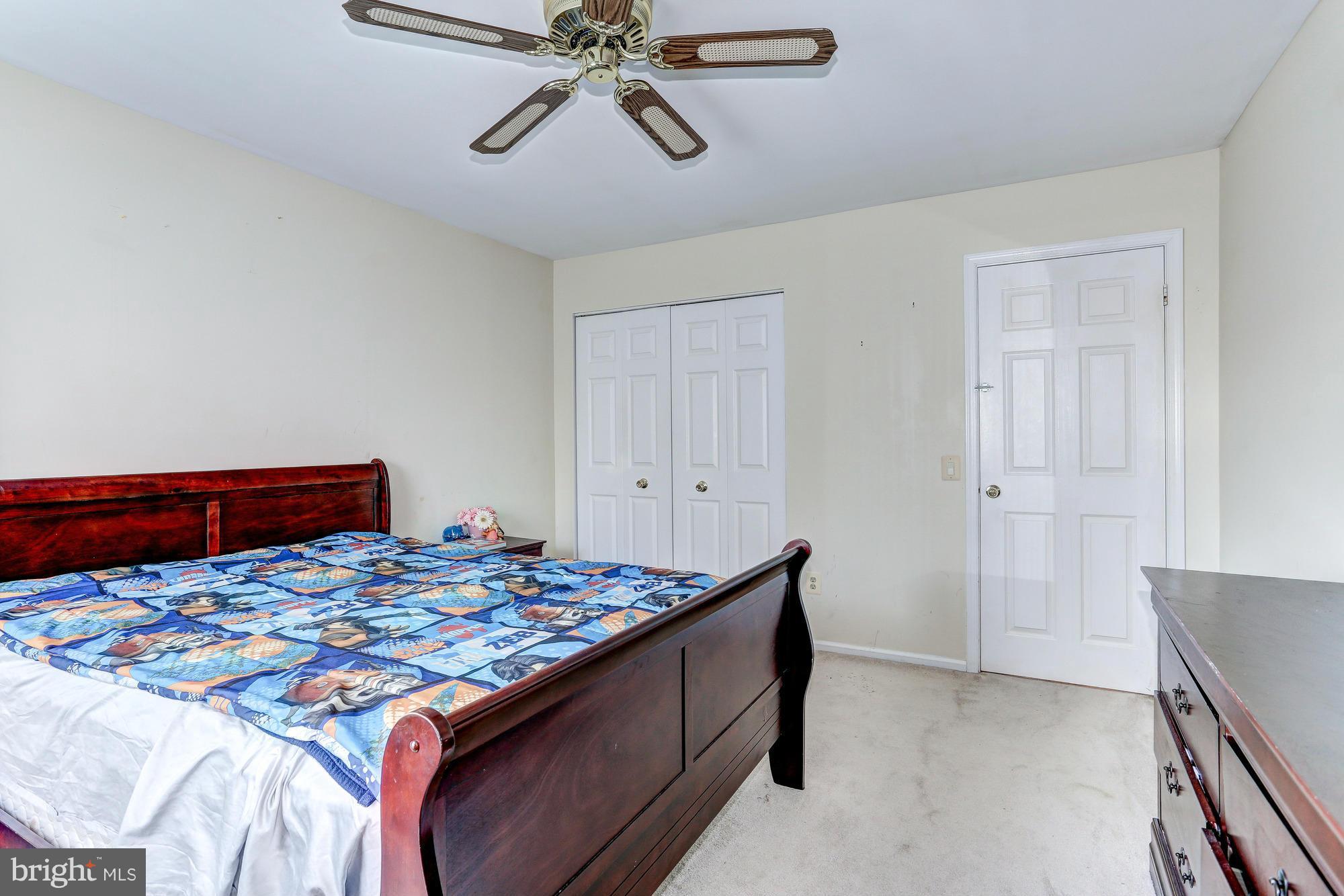 LONDON TOWN WEST - Residential