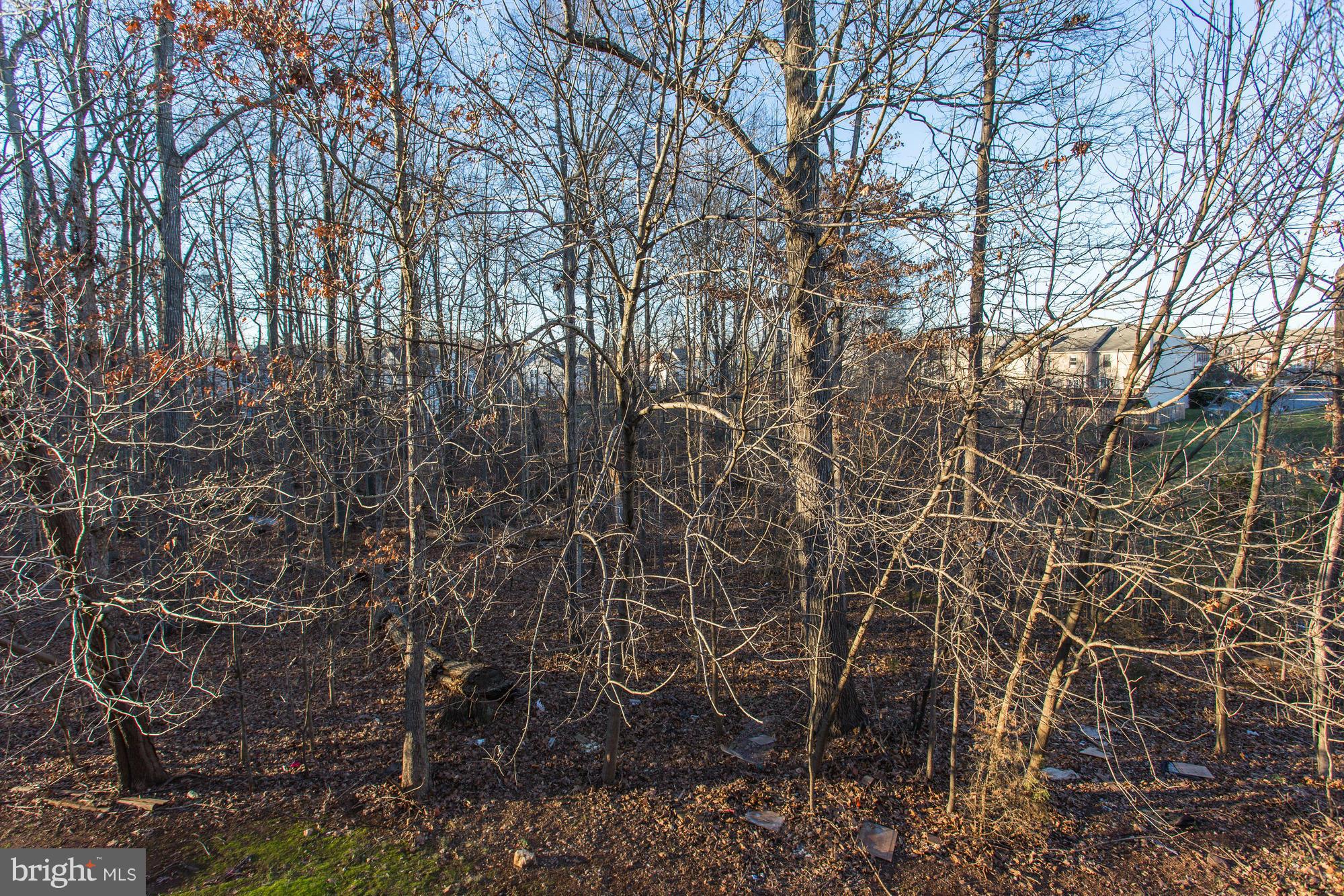 LONDON TOWN WEST - Residential