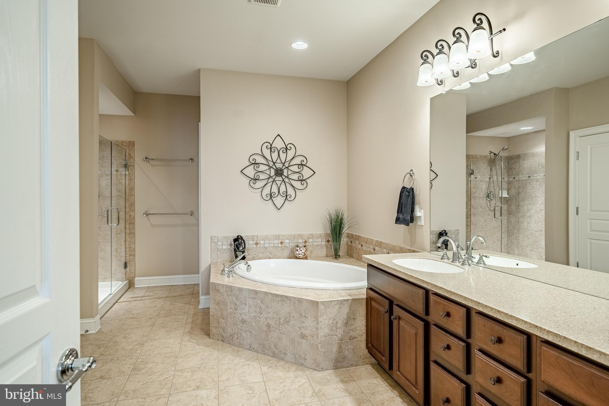 APPLECROSS - Residential