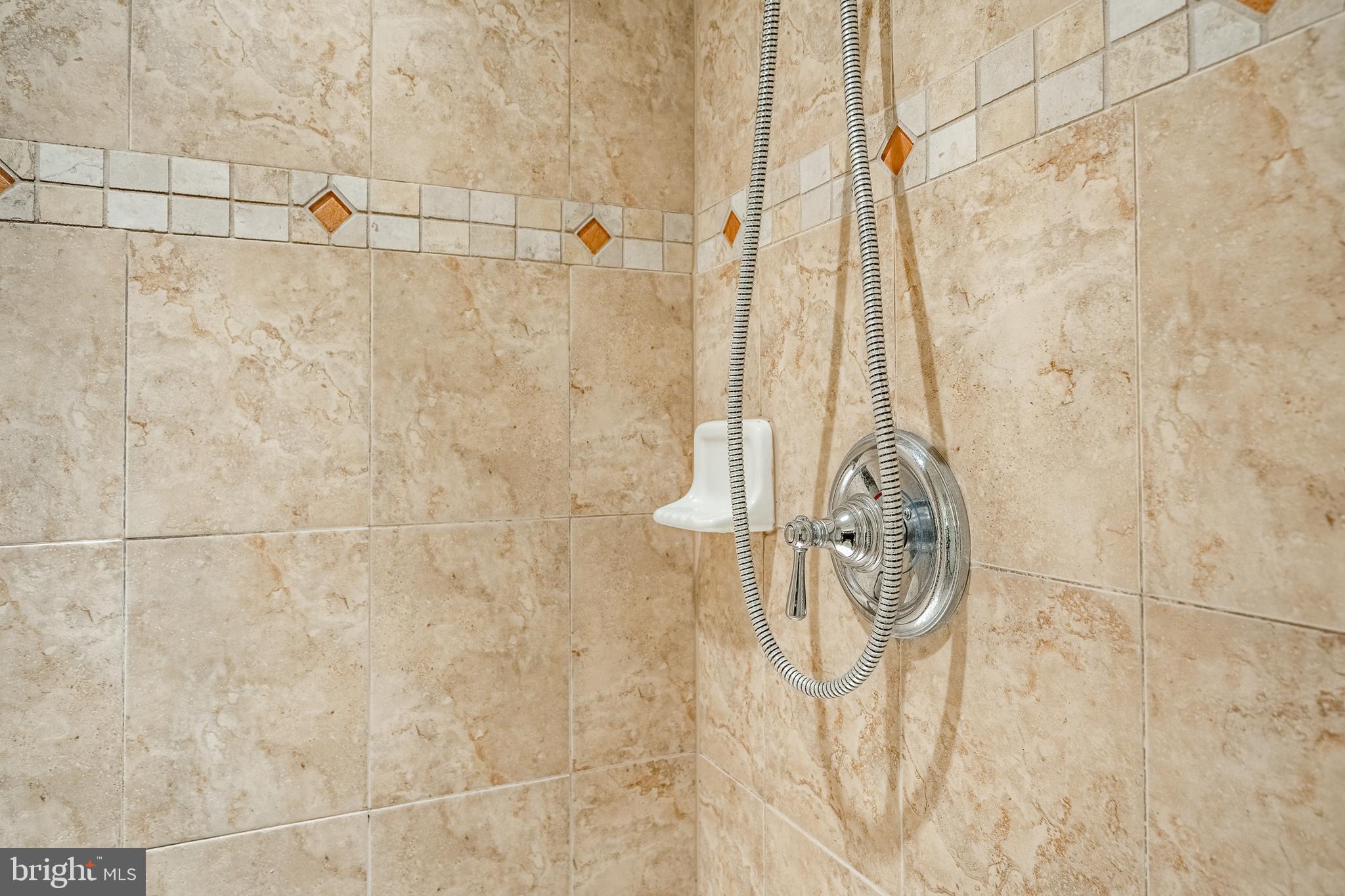 APPLECROSS - Residential