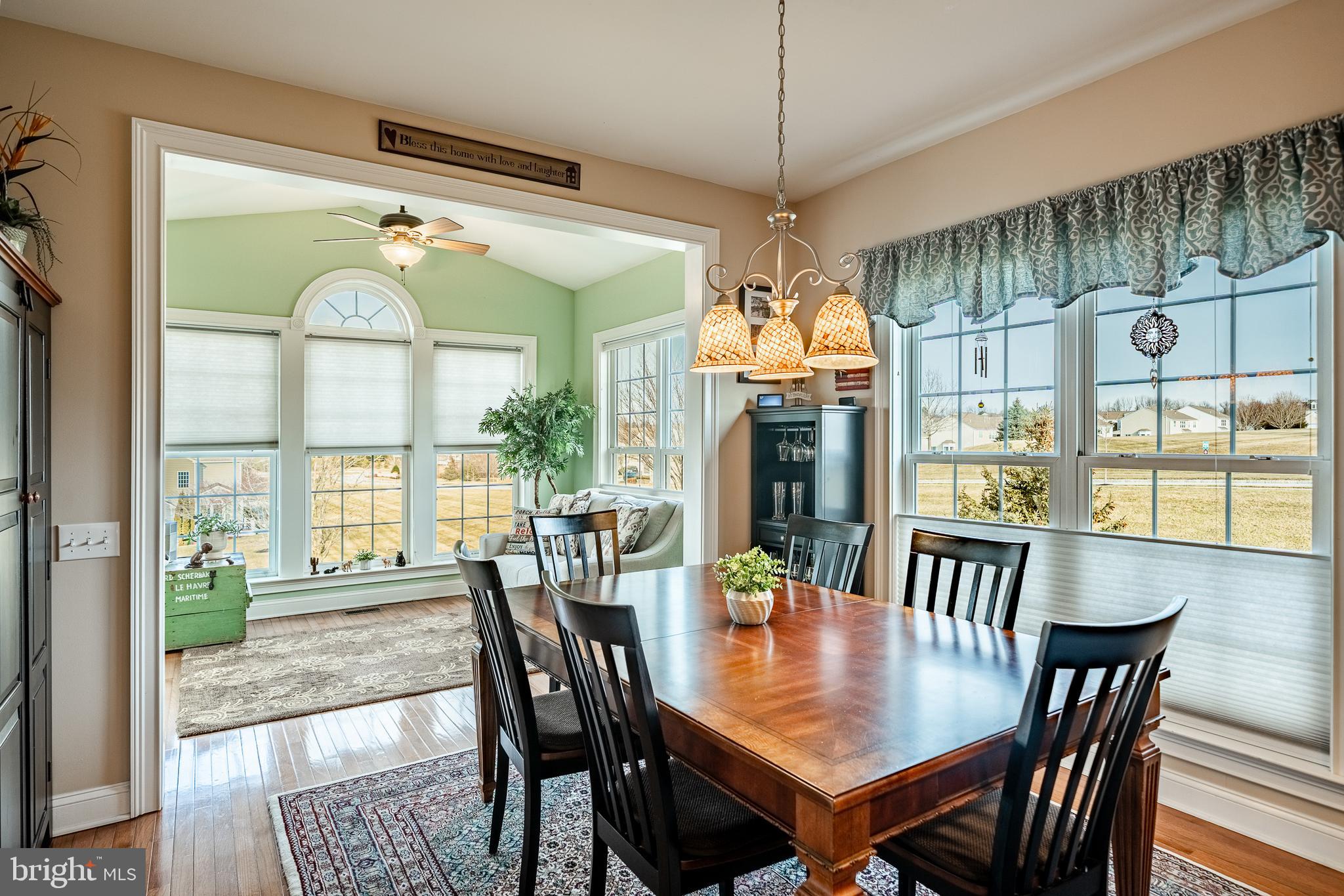 APPLECROSS - Residential