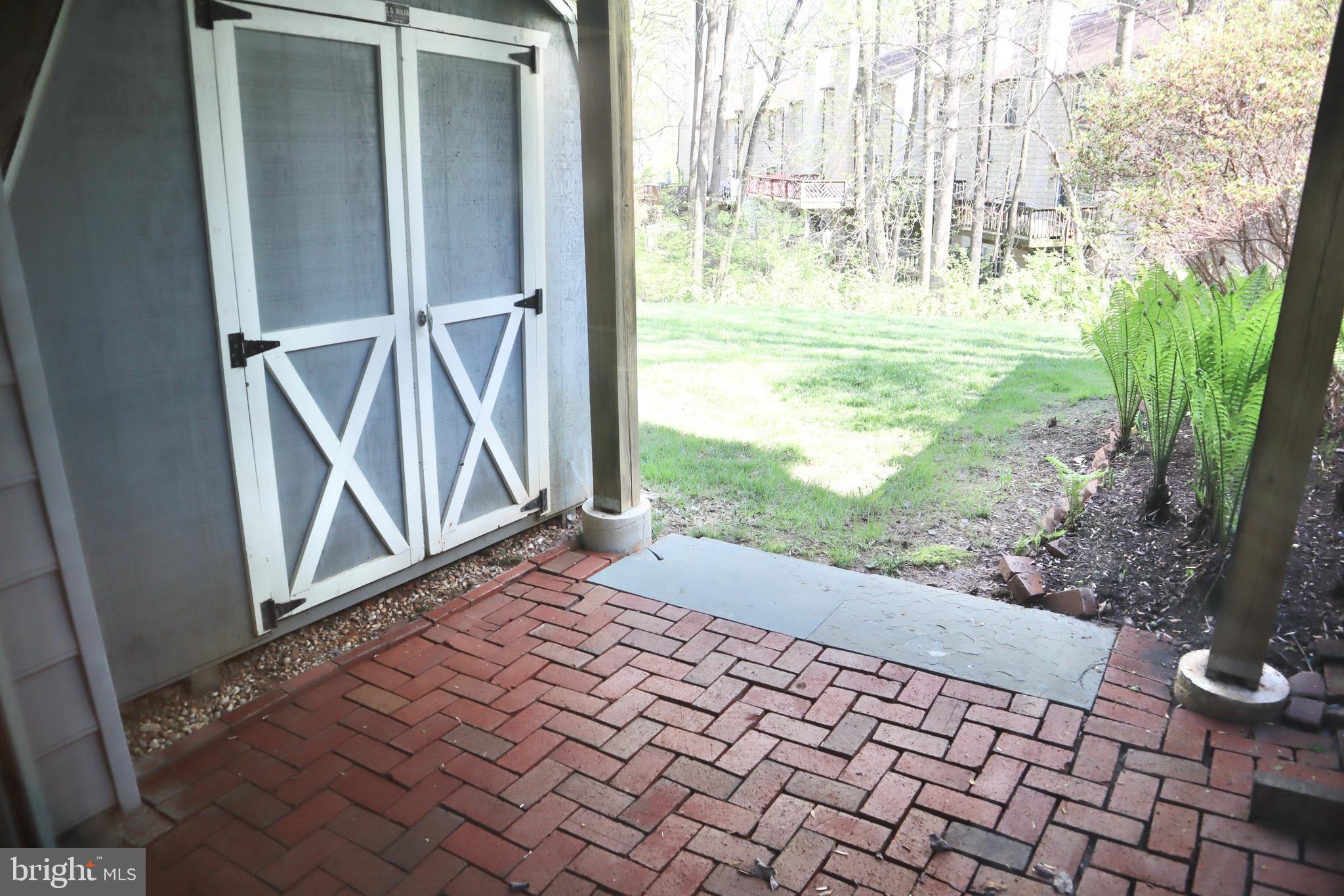 OAK SPRINGS - Residential Lease