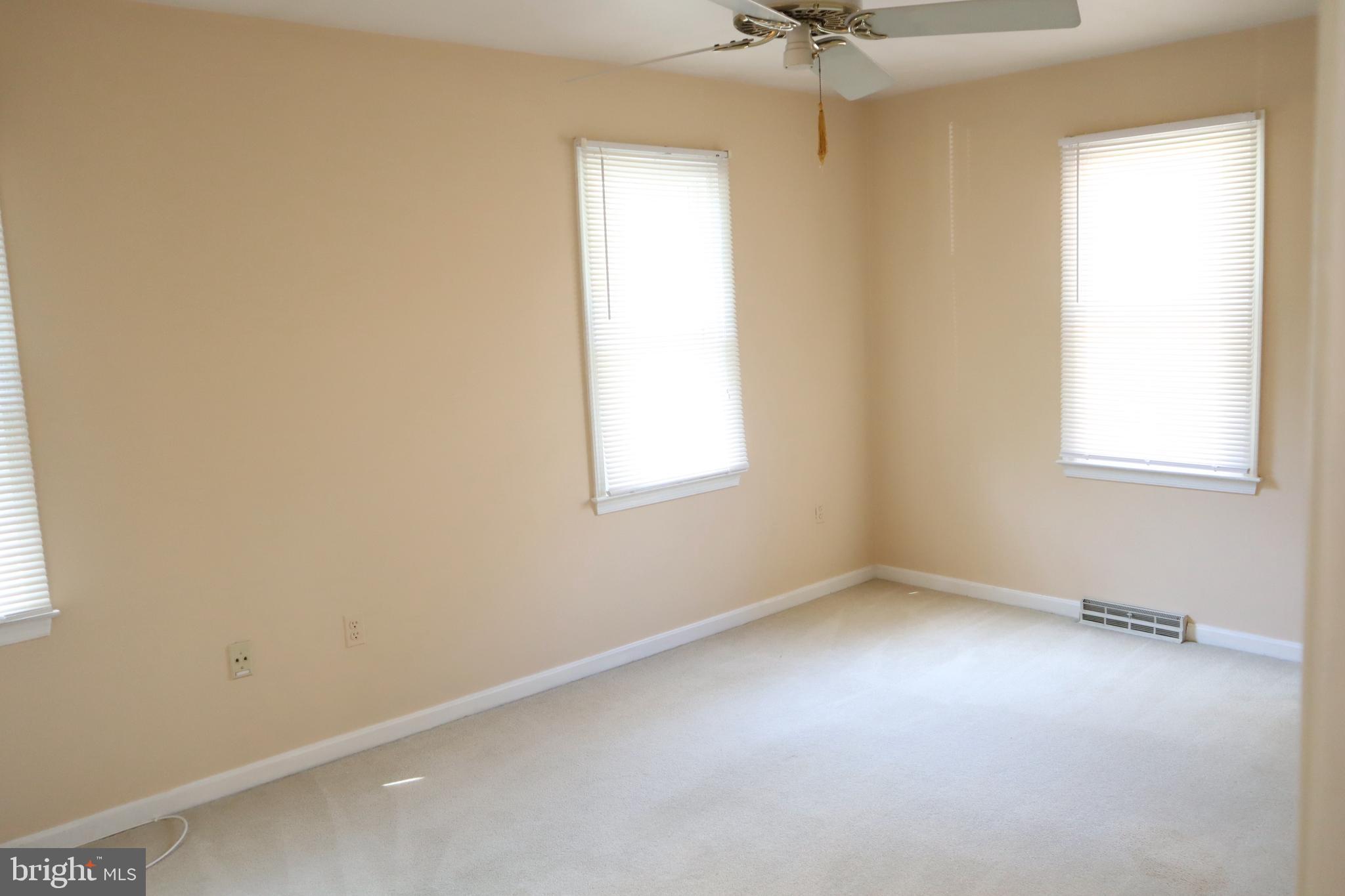 OAK SPRINGS - Residential Lease