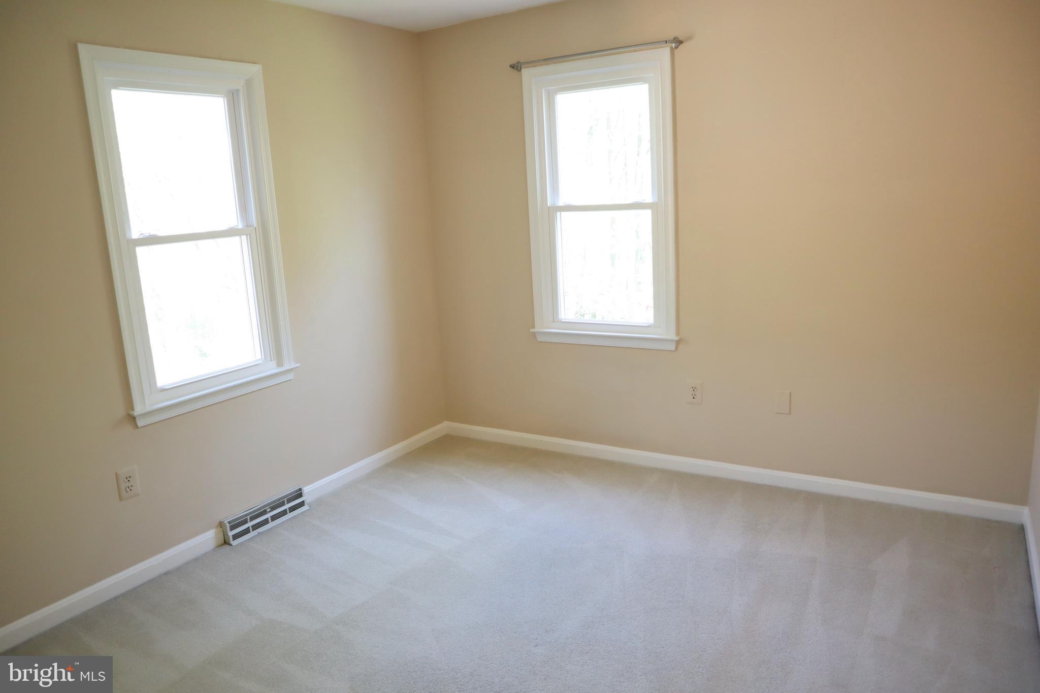 OAK SPRINGS - Residential Lease