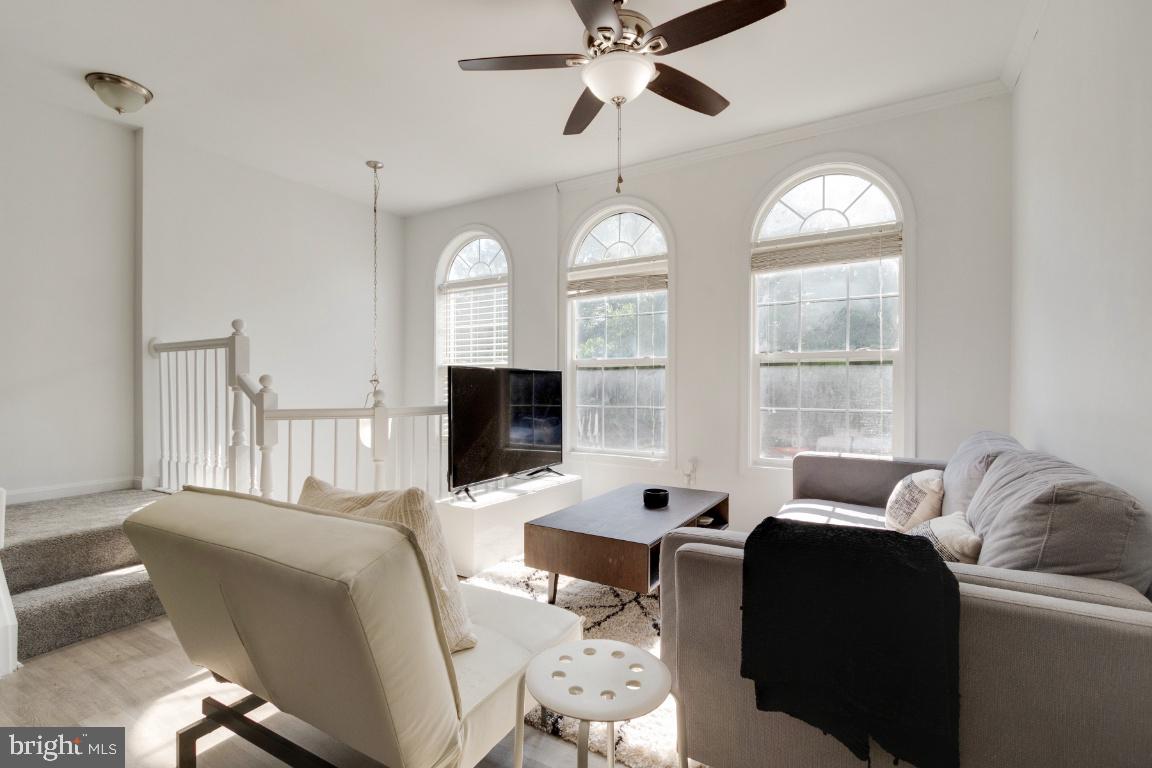 SHERBROOKE II TH CONDO - Residential