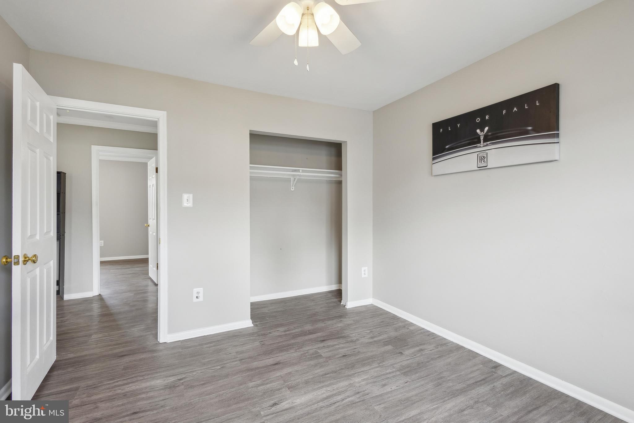 POHICK SQUARE - Residential Lease