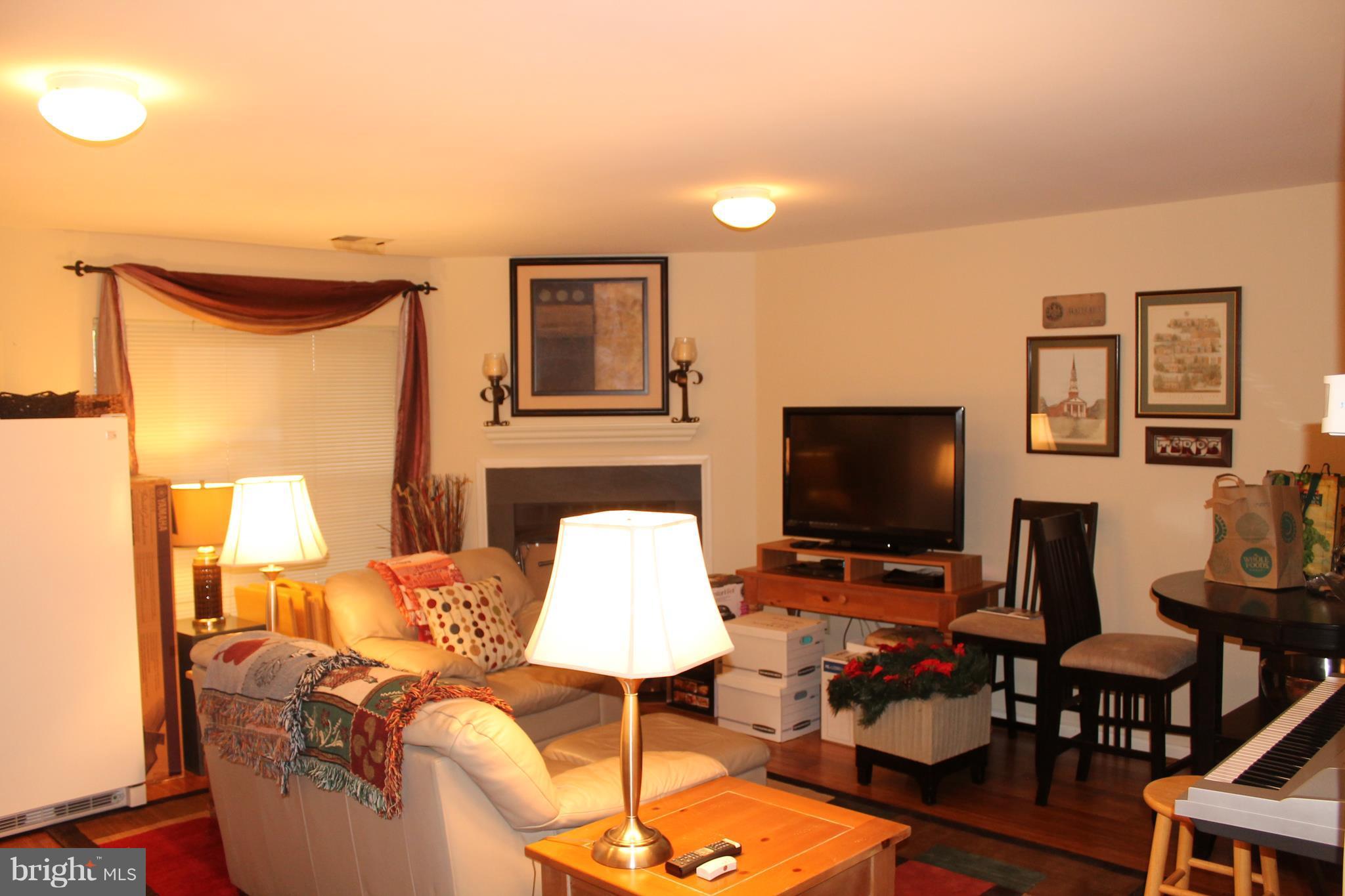 RIDGE TOP TERRACE - Residential Lease