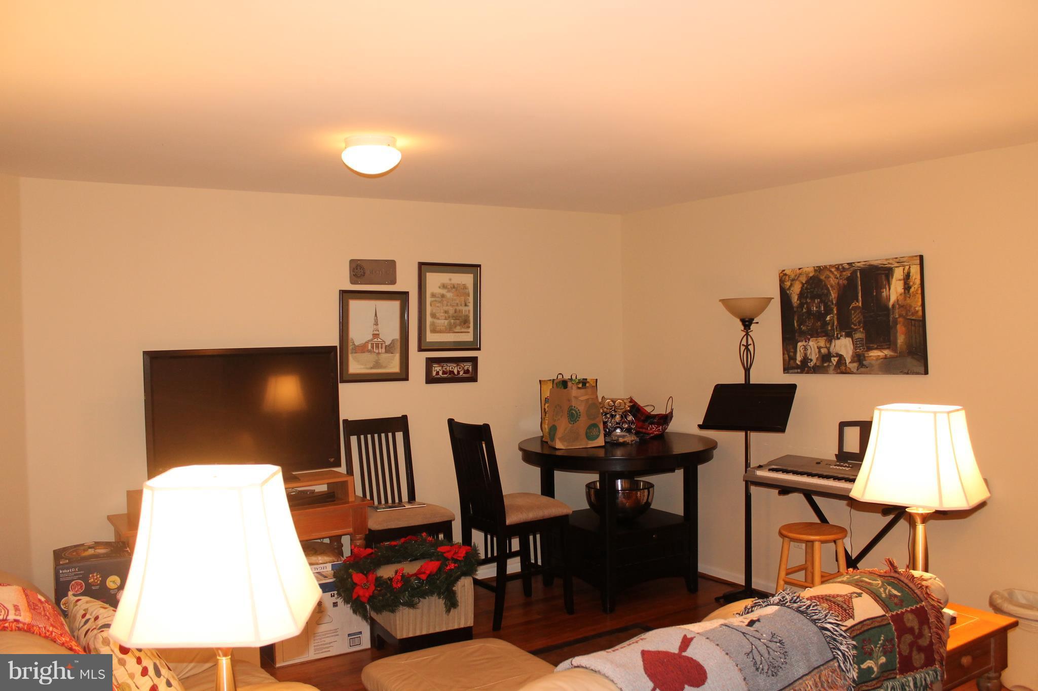 RIDGE TOP TERRACE - Residential Lease