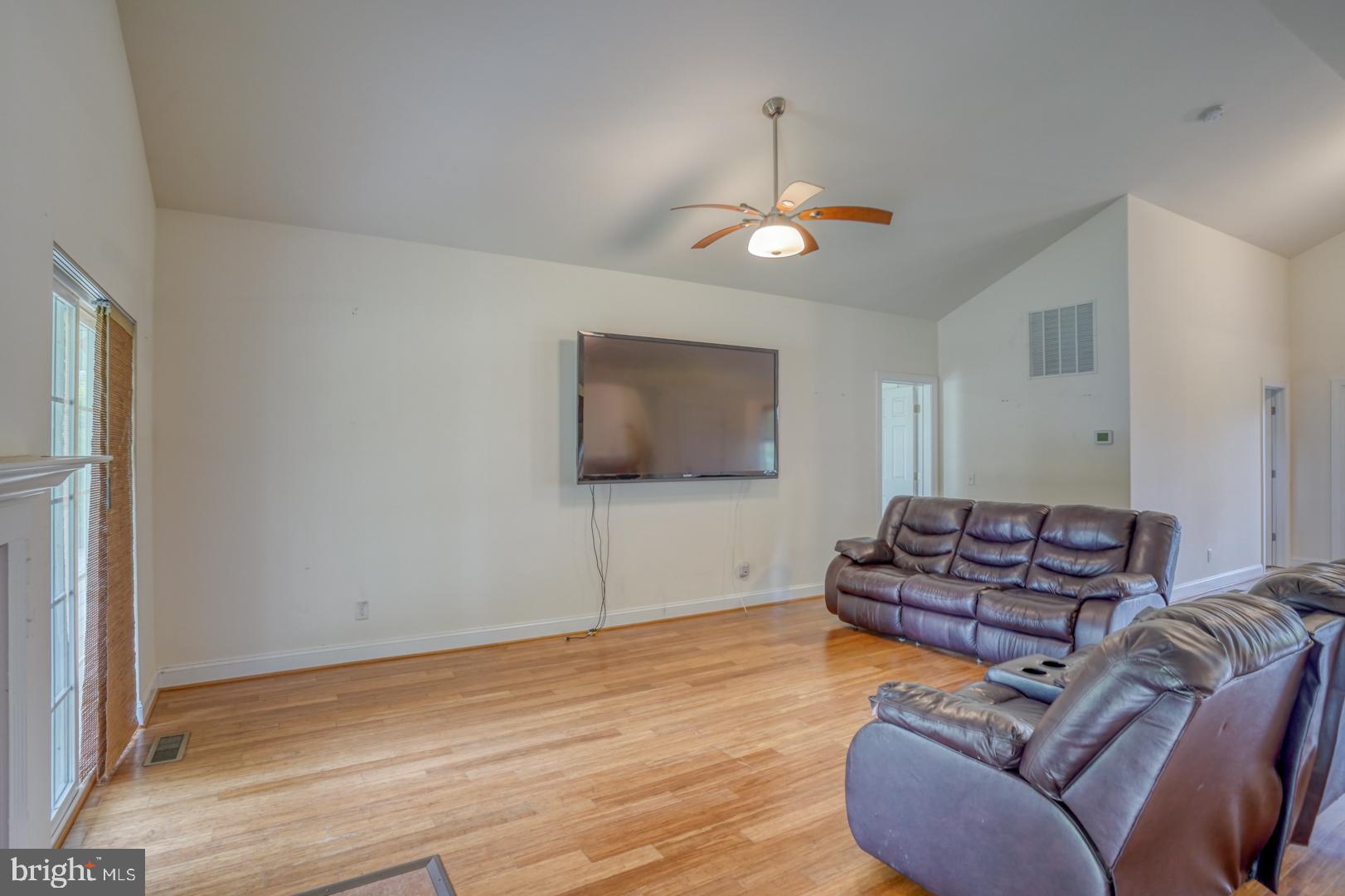 WILLOW BRANCH - Residential