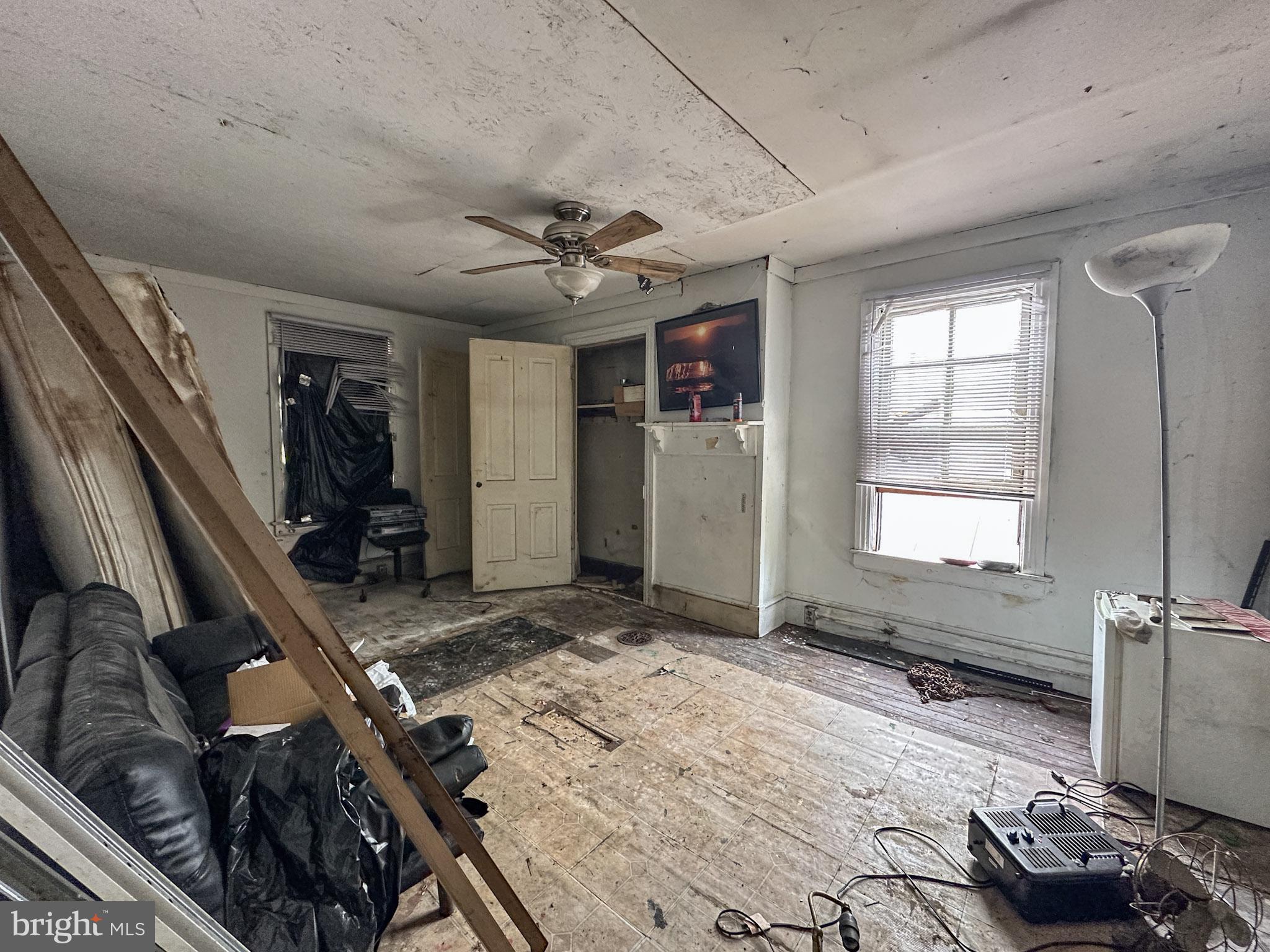 MARTINSBURG CORP - Residential