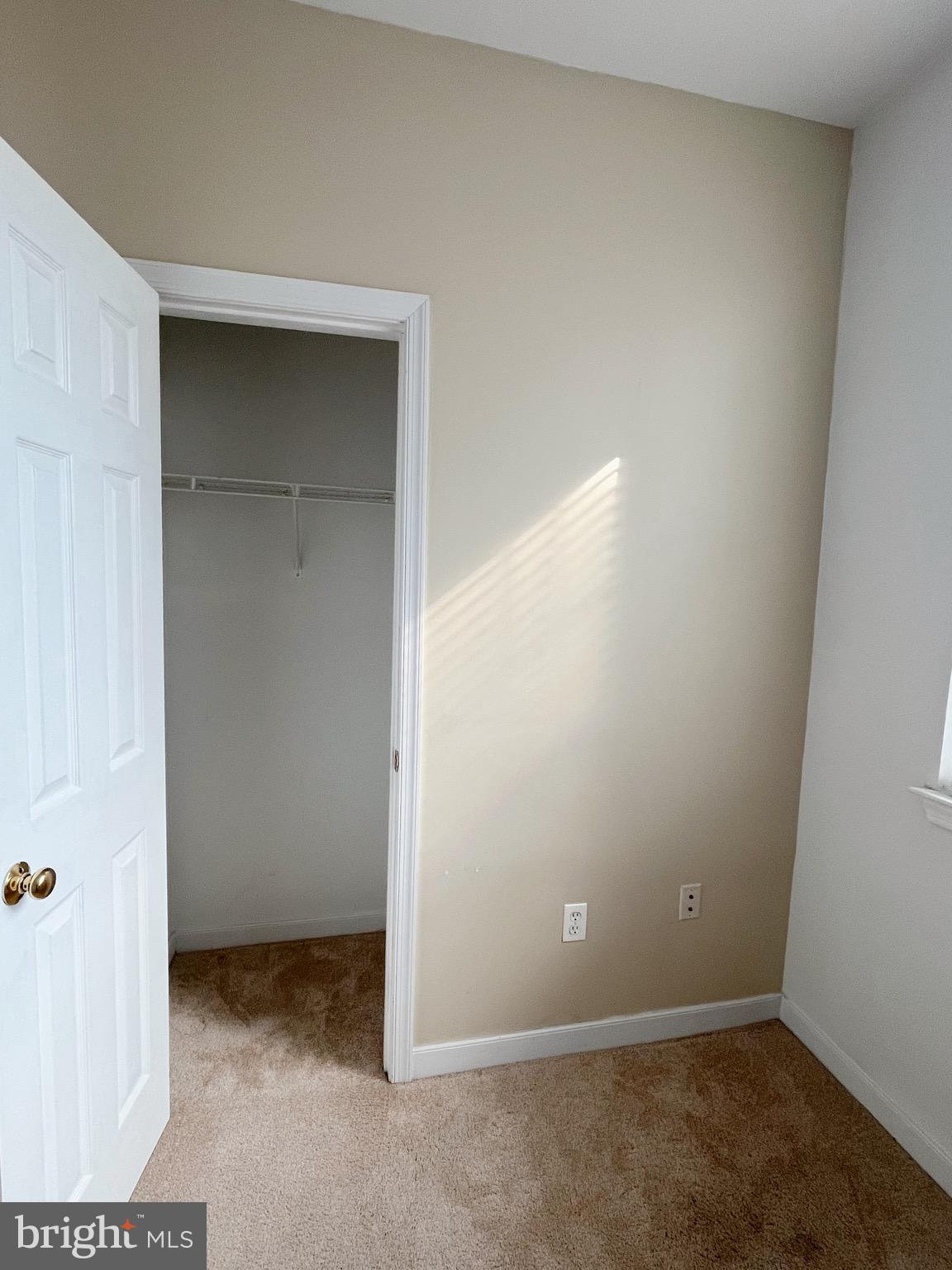 LILLIAN COURT AT TYSONS 11 - Residential Lease