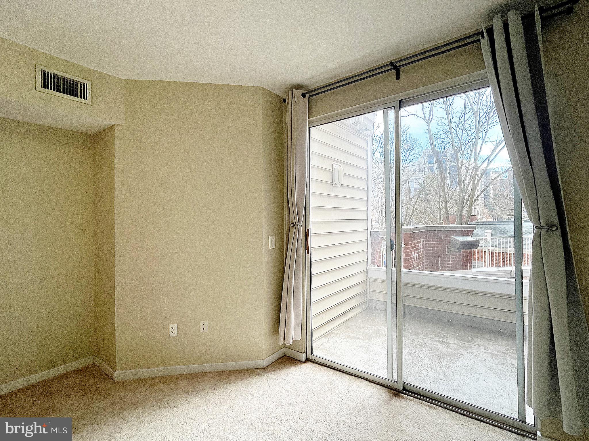 LILLIAN COURT AT TYSONS 11 - Residential Lease