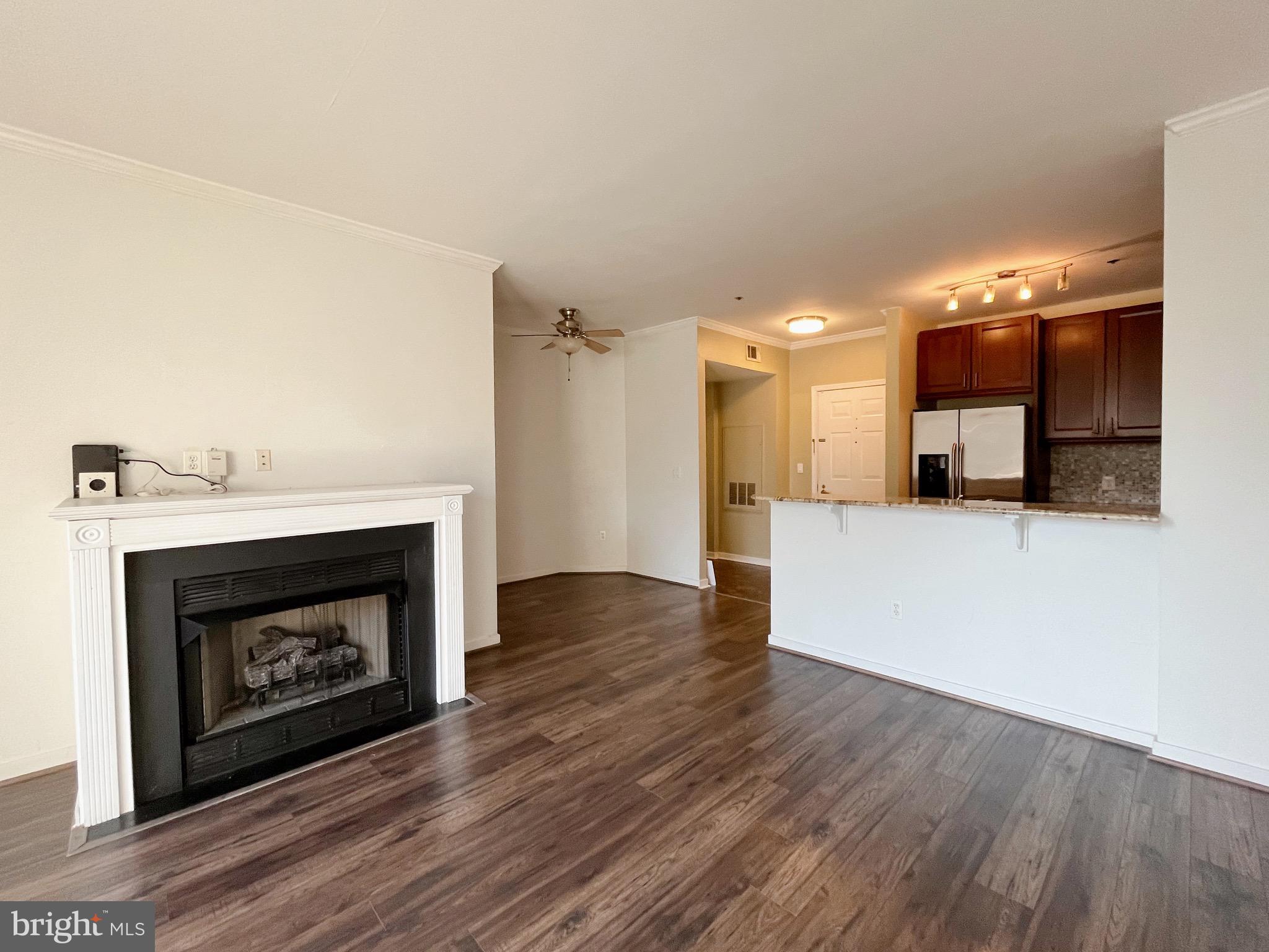 LILLIAN COURT AT TYSONS 11 - Residential Lease