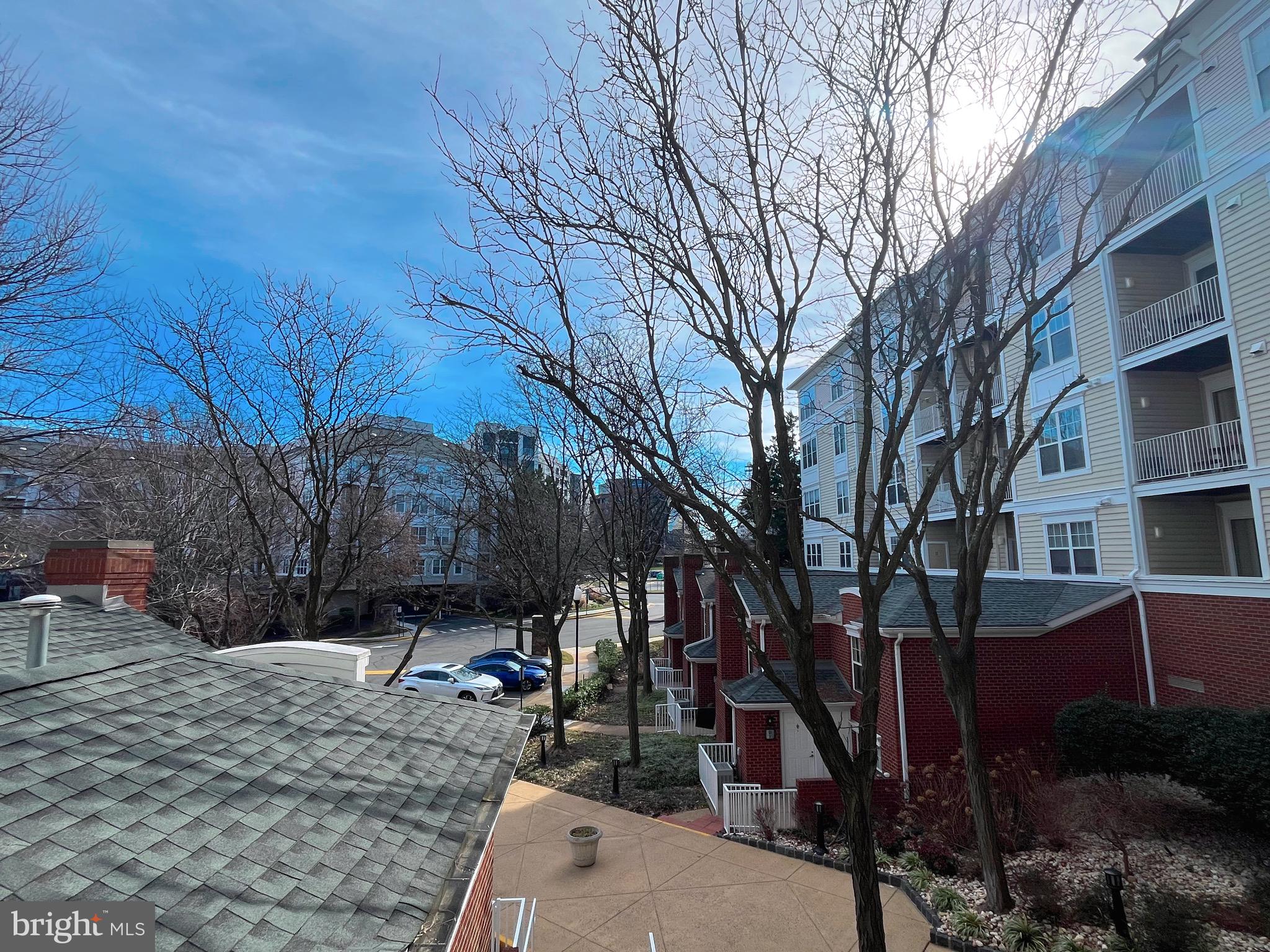 LILLIAN COURT AT TYSONS 11 - Residential Lease