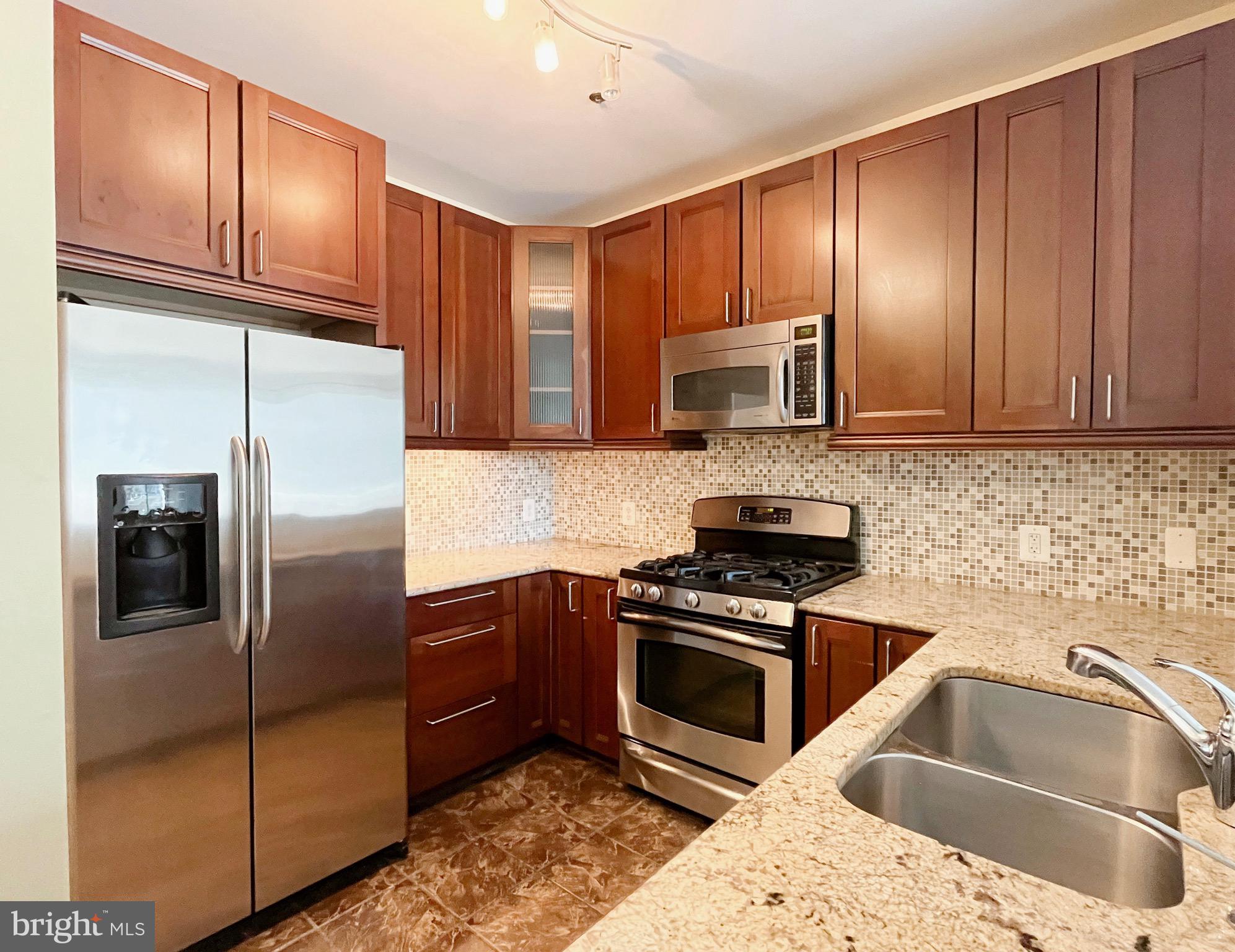 LILLIAN COURT AT TYSONS 11 - Residential Lease