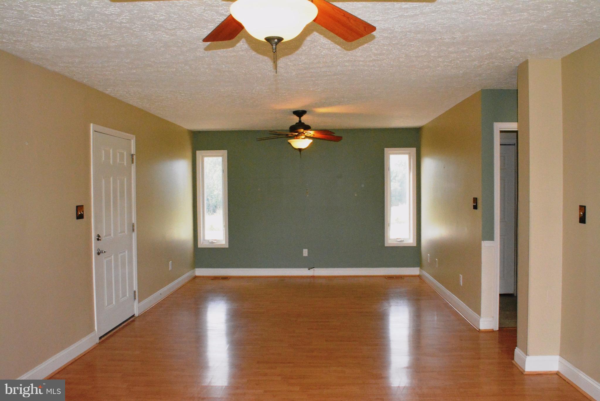 BUCK MOUNTAIN VIEW - Residential