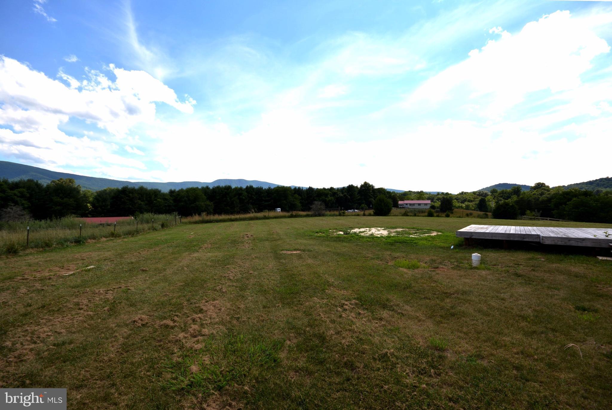 BUCK MOUNTAIN VIEW - Residential