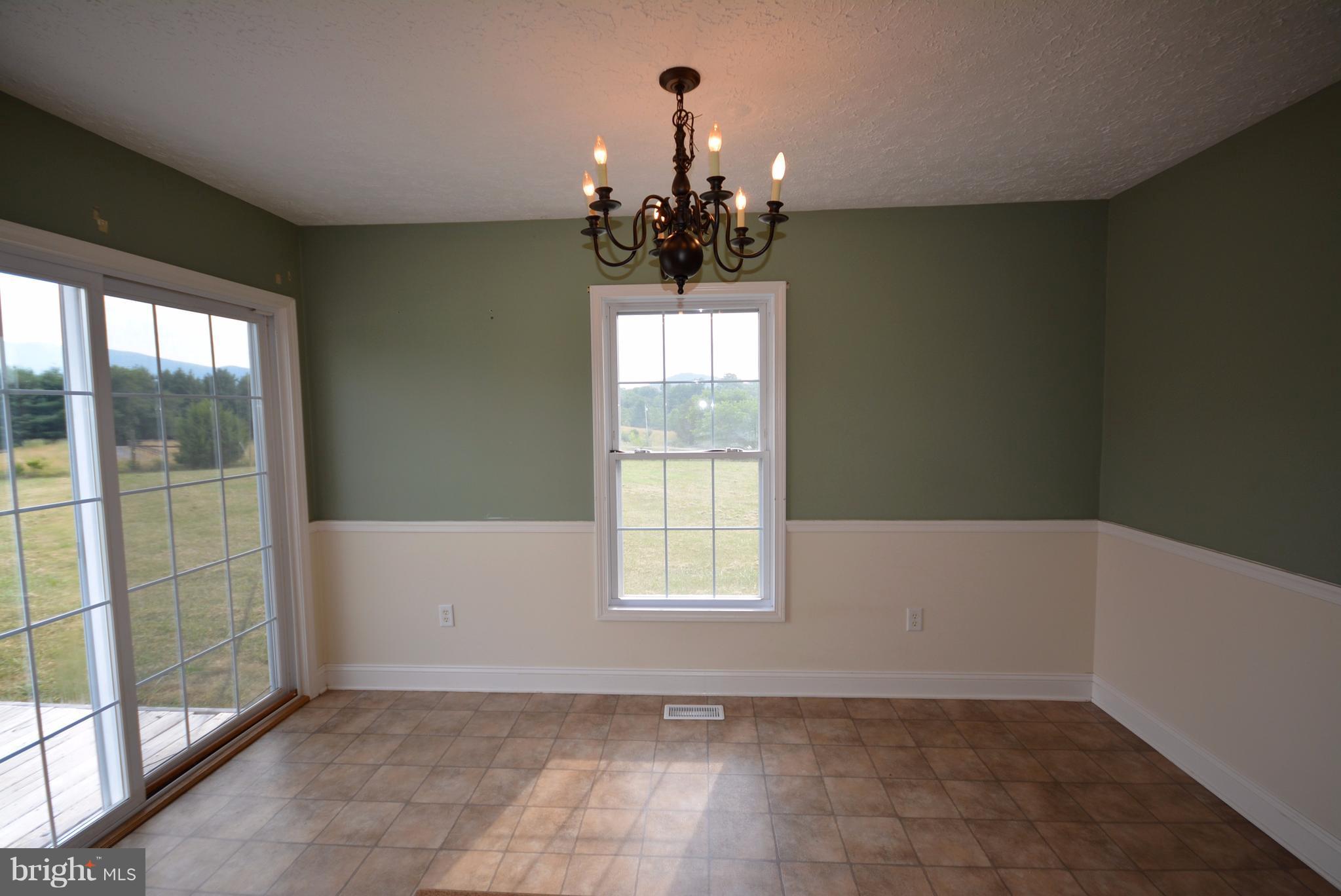 BUCK MOUNTAIN VIEW - Residential