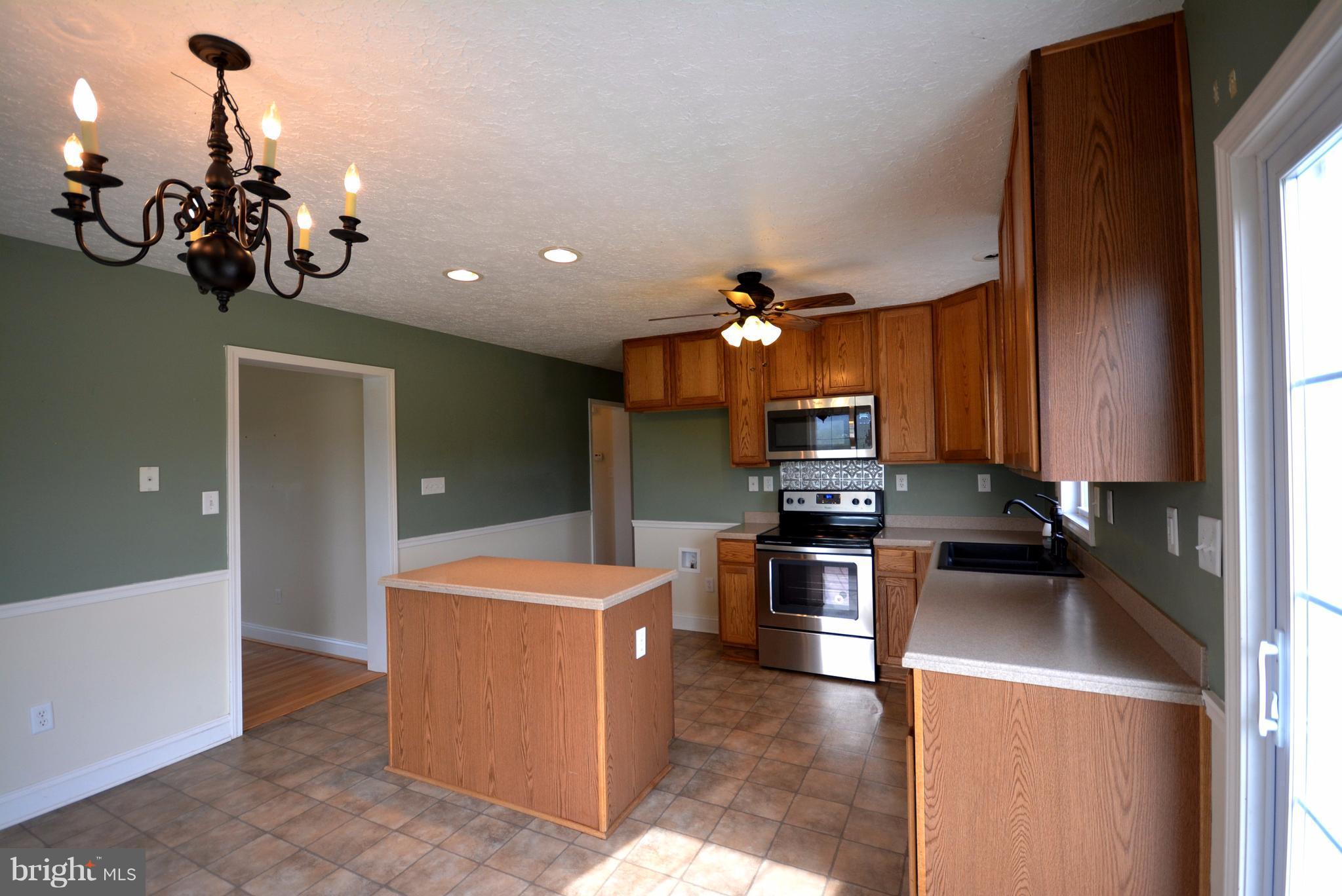 BUCK MOUNTAIN VIEW - Residential