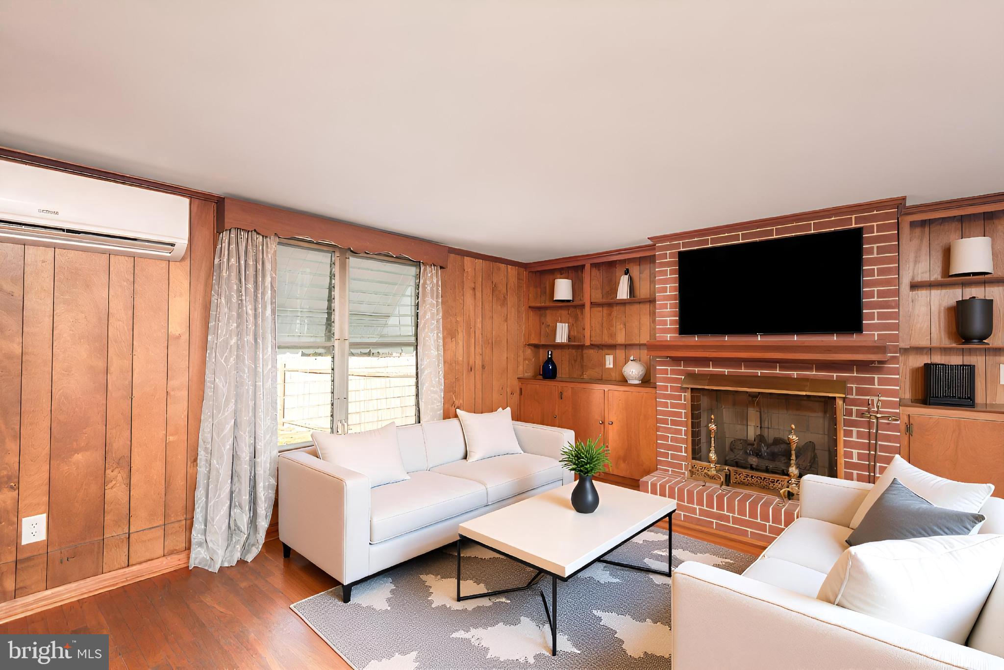 EAST CAMBRIDGE - Residential