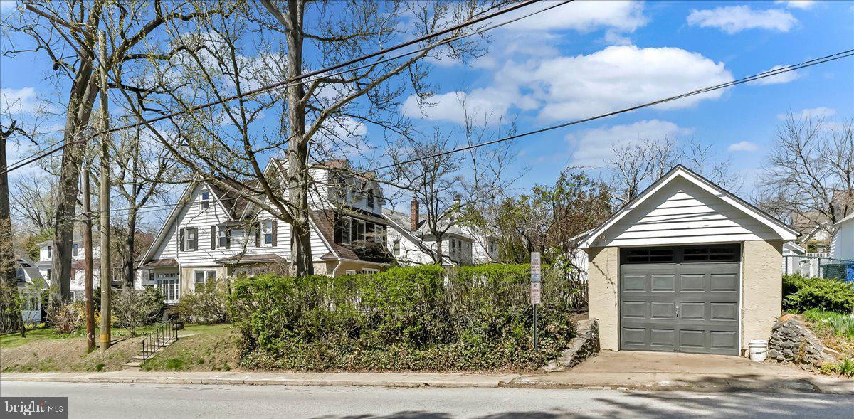 NARBERTH - Residential