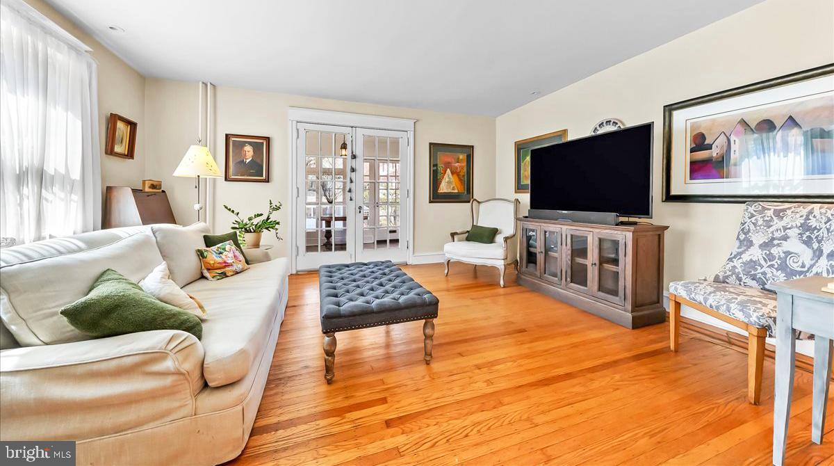 NARBERTH - Residential