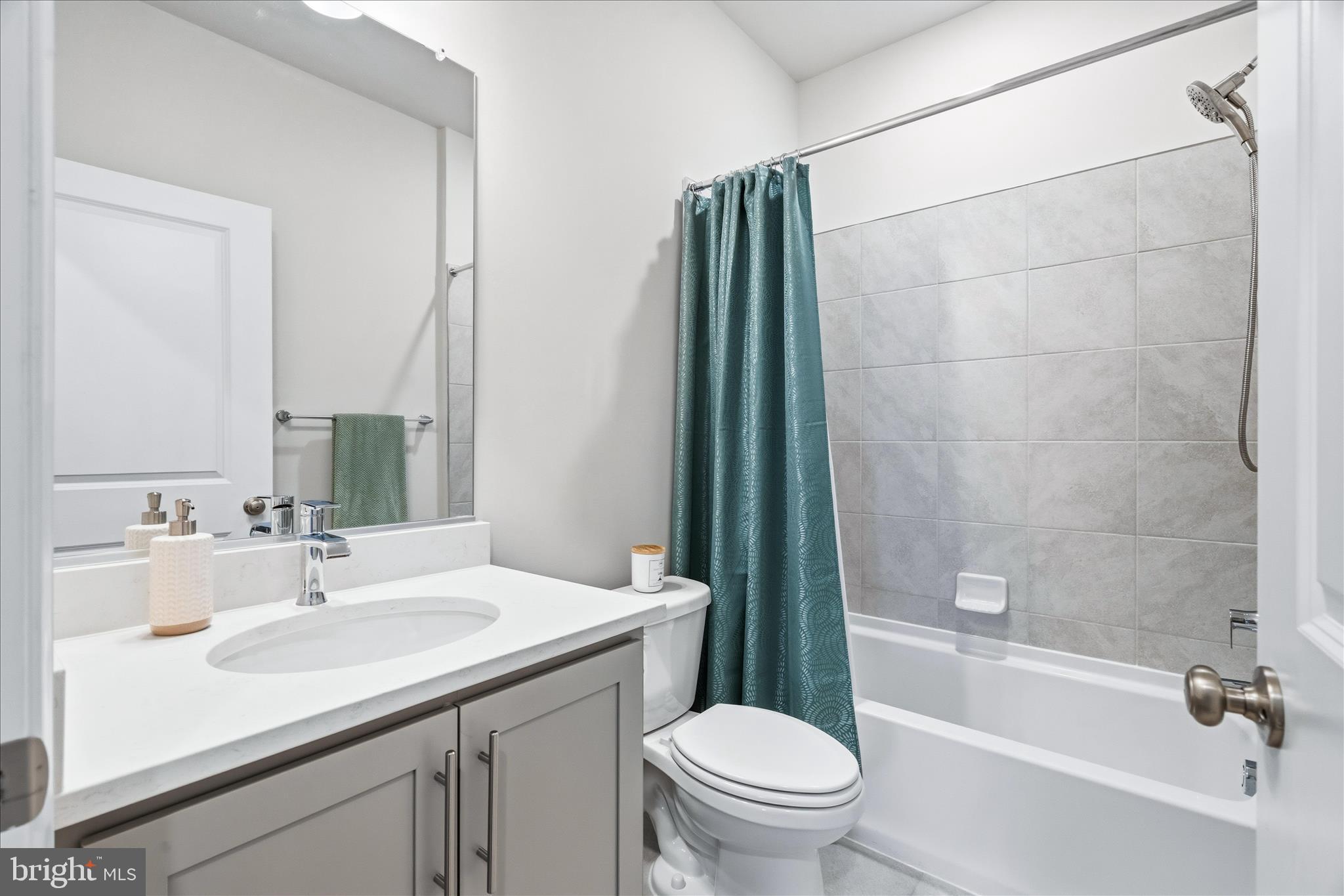 RENN QUARTER - Residential