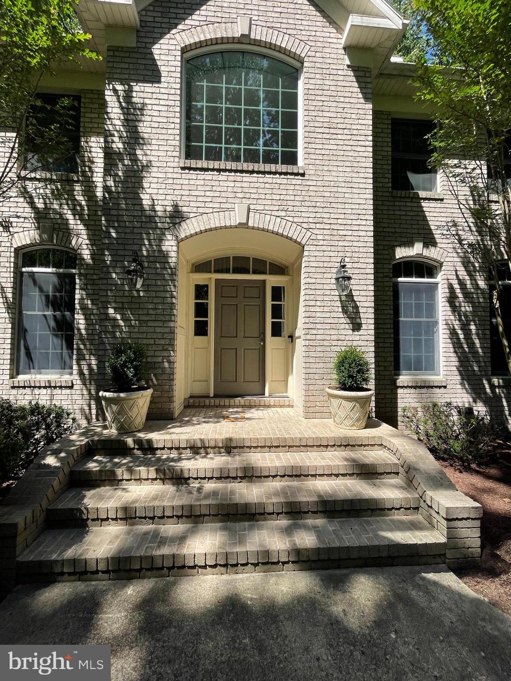 Photo of 1071 Knoll Drive, HUMMELSTOWN, PA 17036 (MLS # PADA2060264)