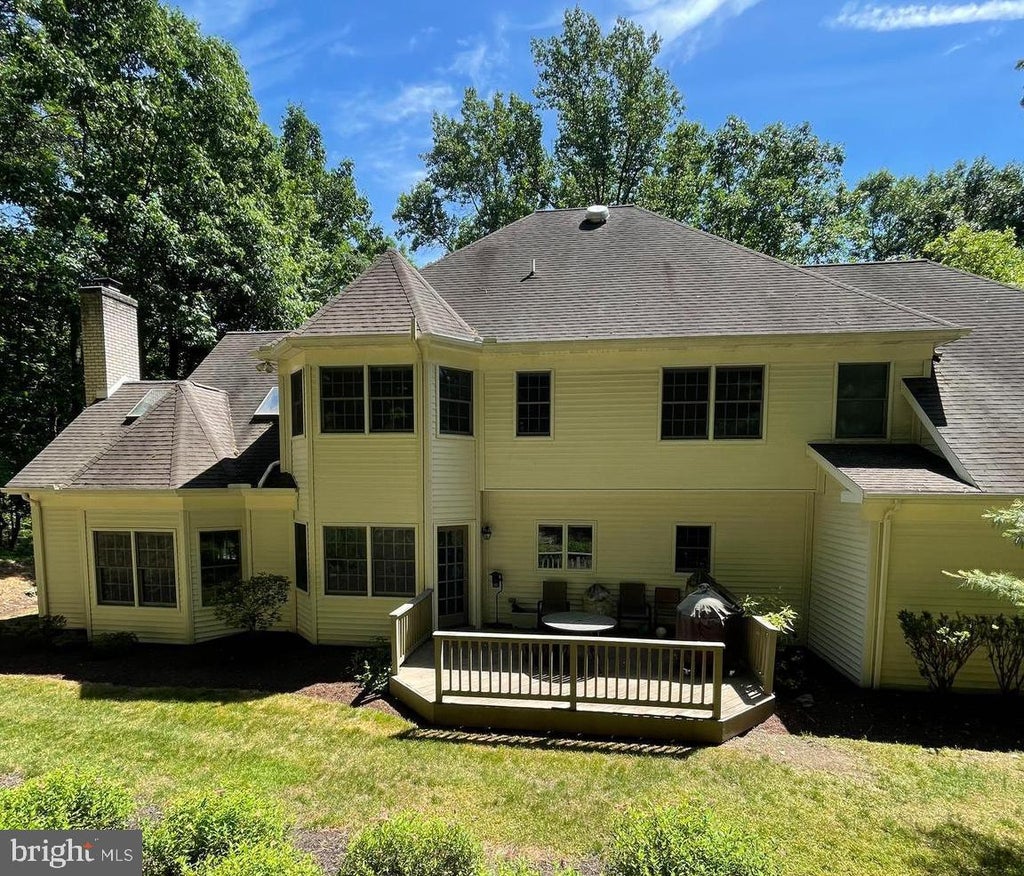 Photo of 1071 Knoll Drive, HUMMELSTOWN, PA 17036 (MLS # PADA2060264)