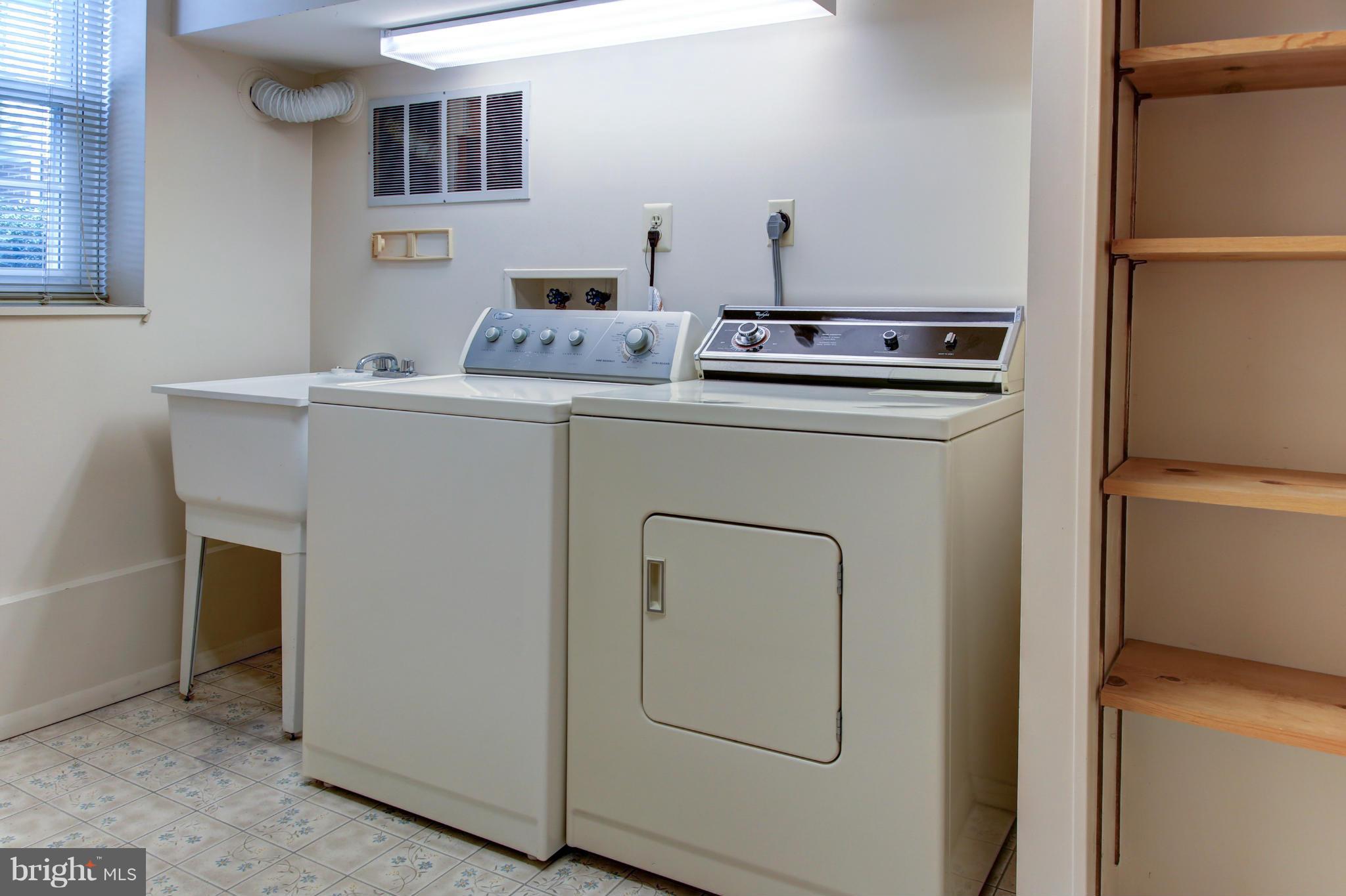 MARINERS POINT - Residential