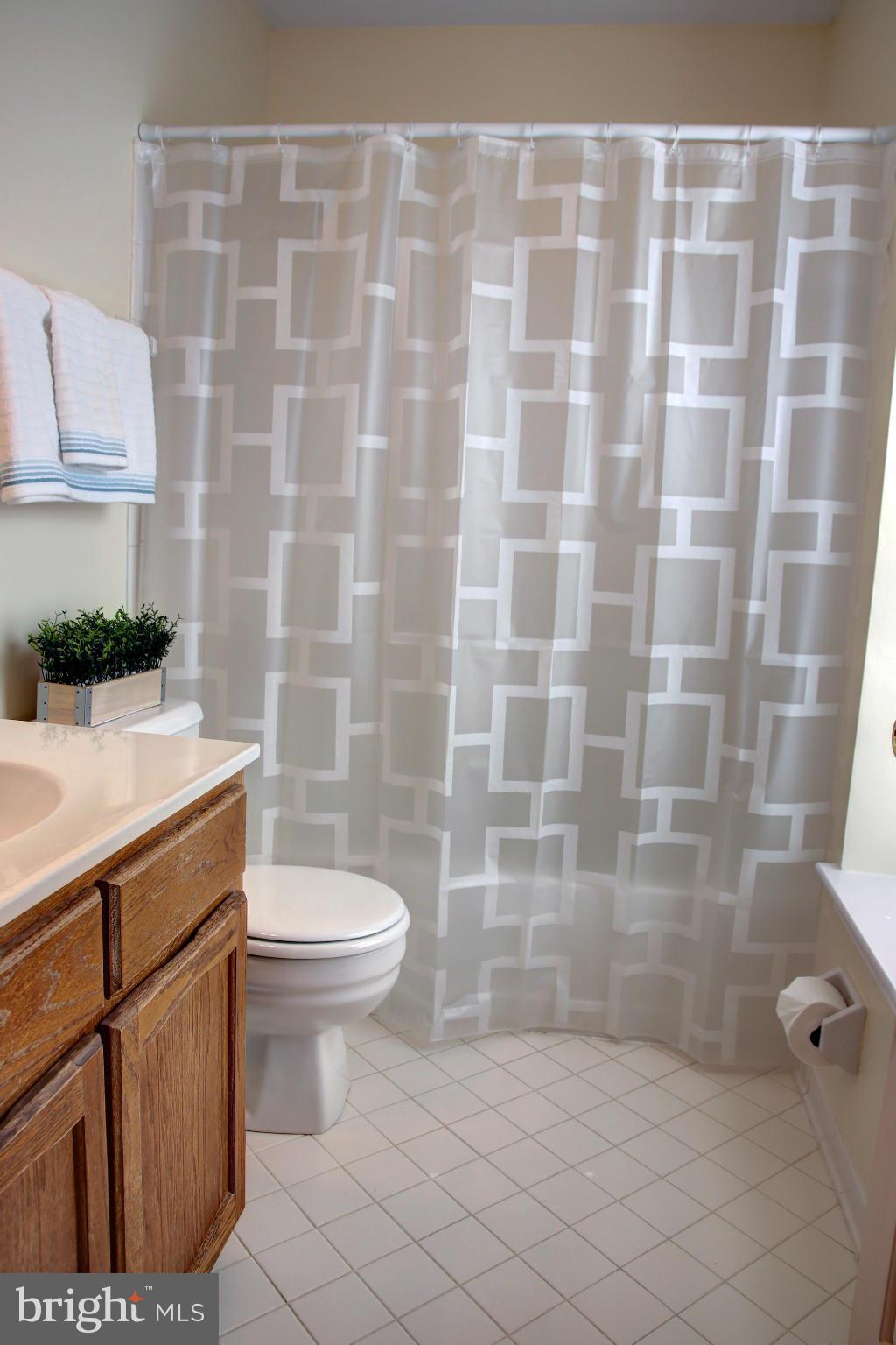 MARINERS POINT - Residential