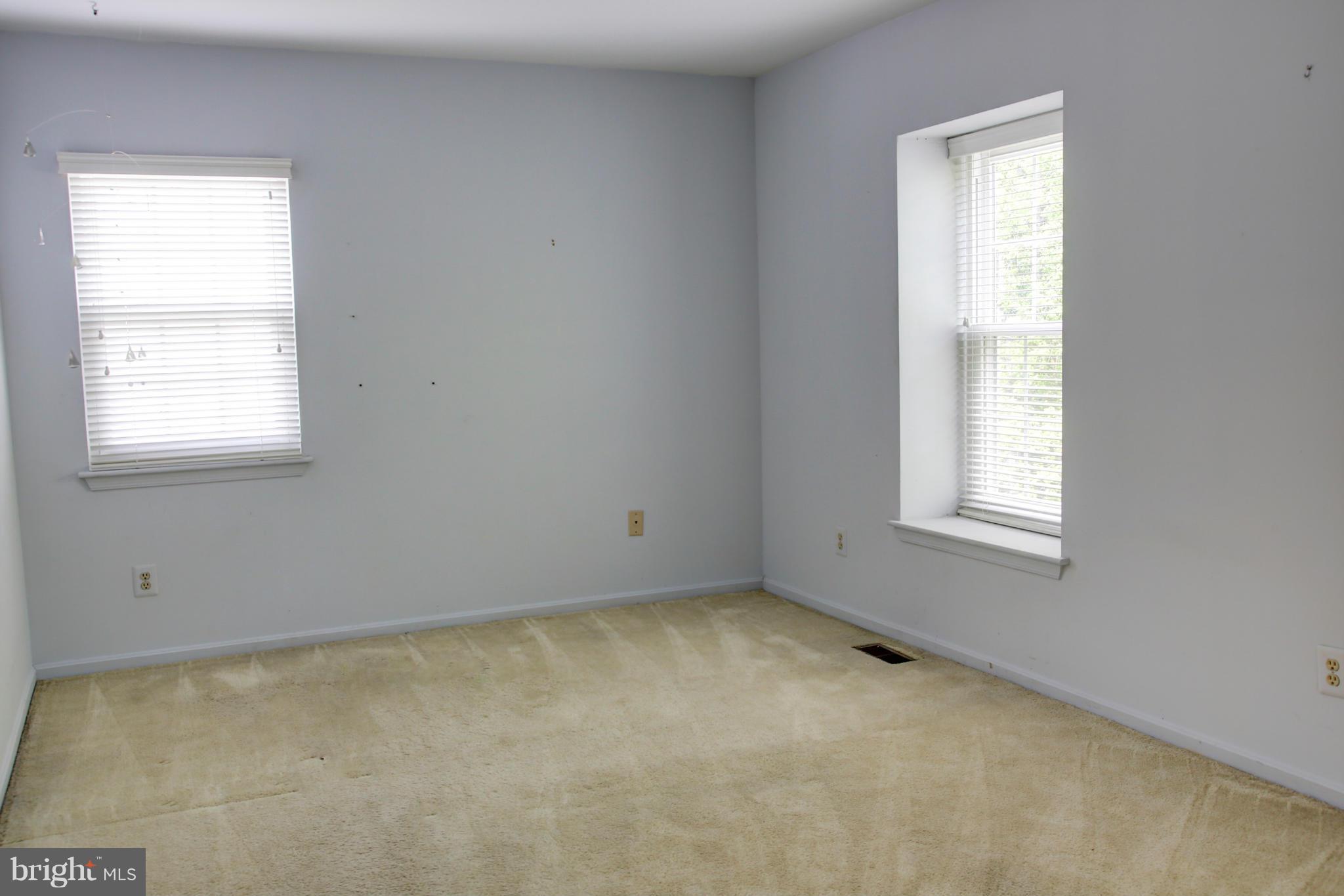 MARINERS POINT - Residential