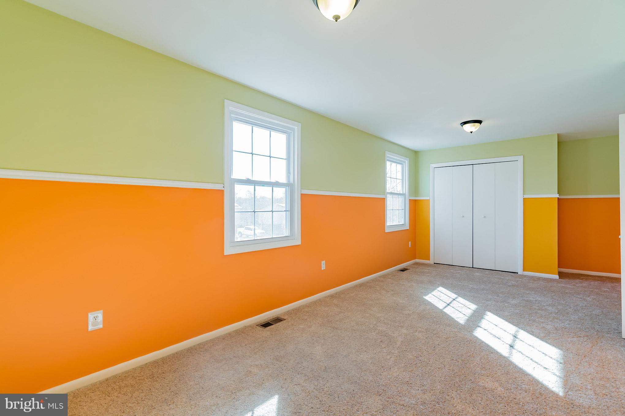 NEW ORCHARD ESTATES - Residential