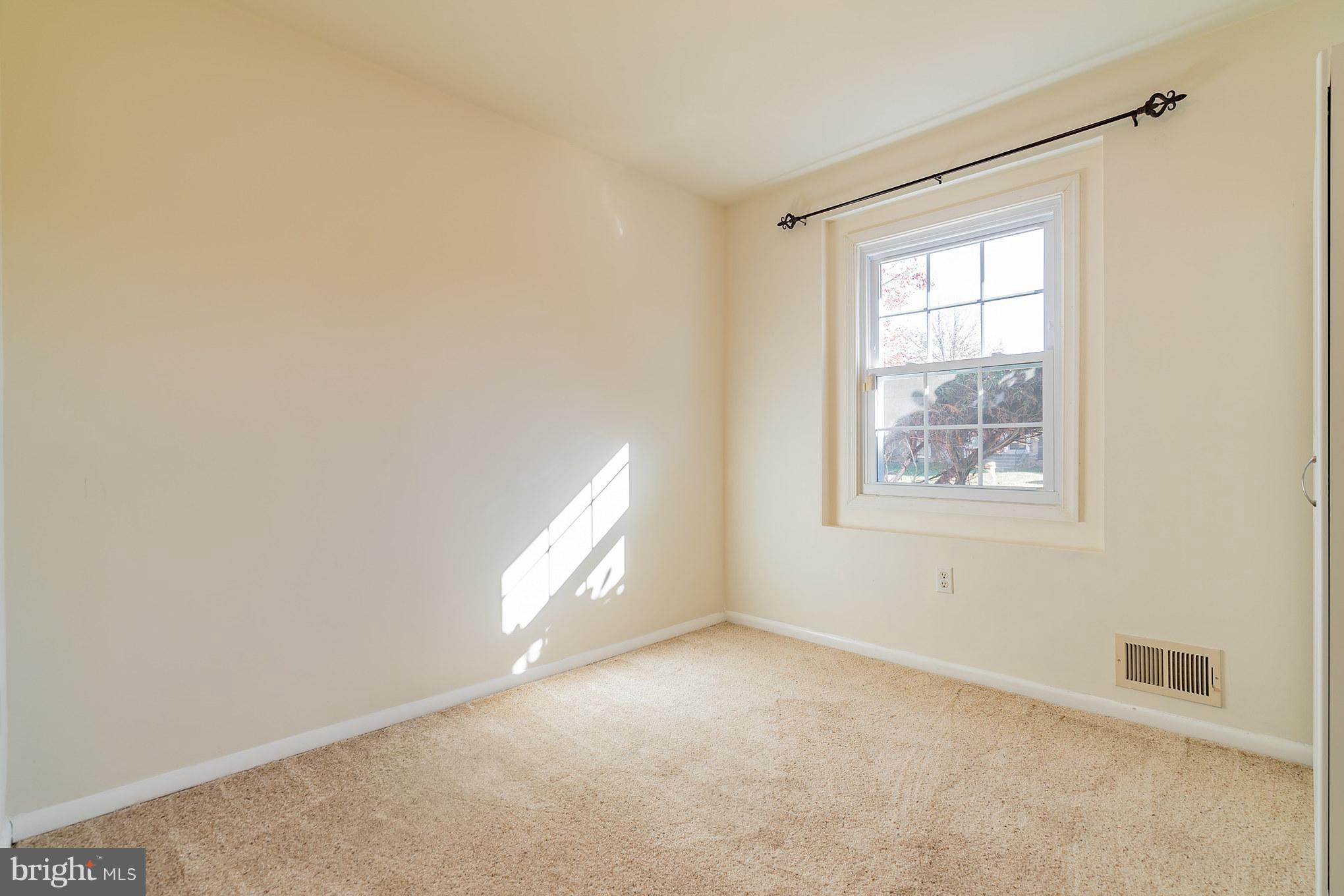 NEW ORCHARD ESTATES - Residential