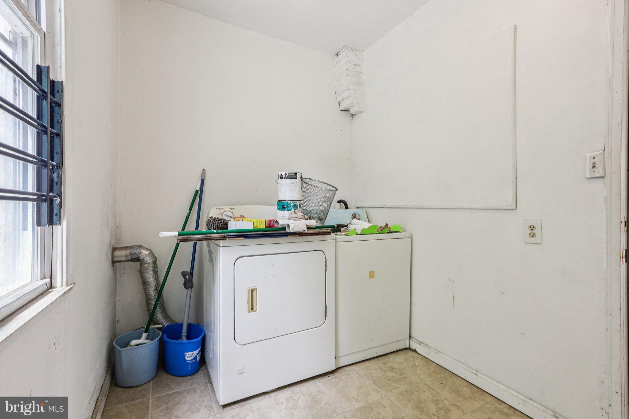 TEMPLE UNIVERSITY - Residential