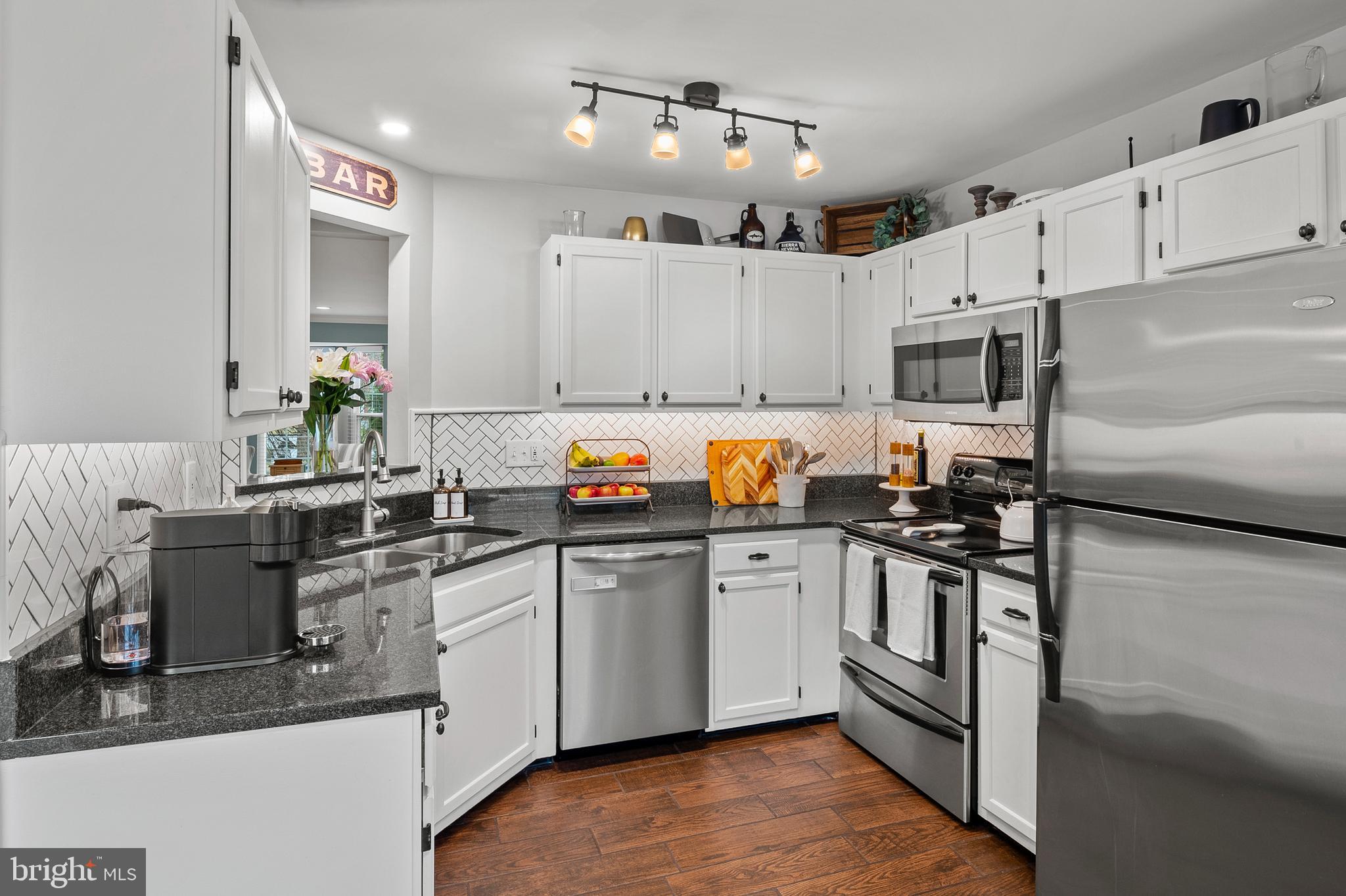 TREMPER FARM - Residential