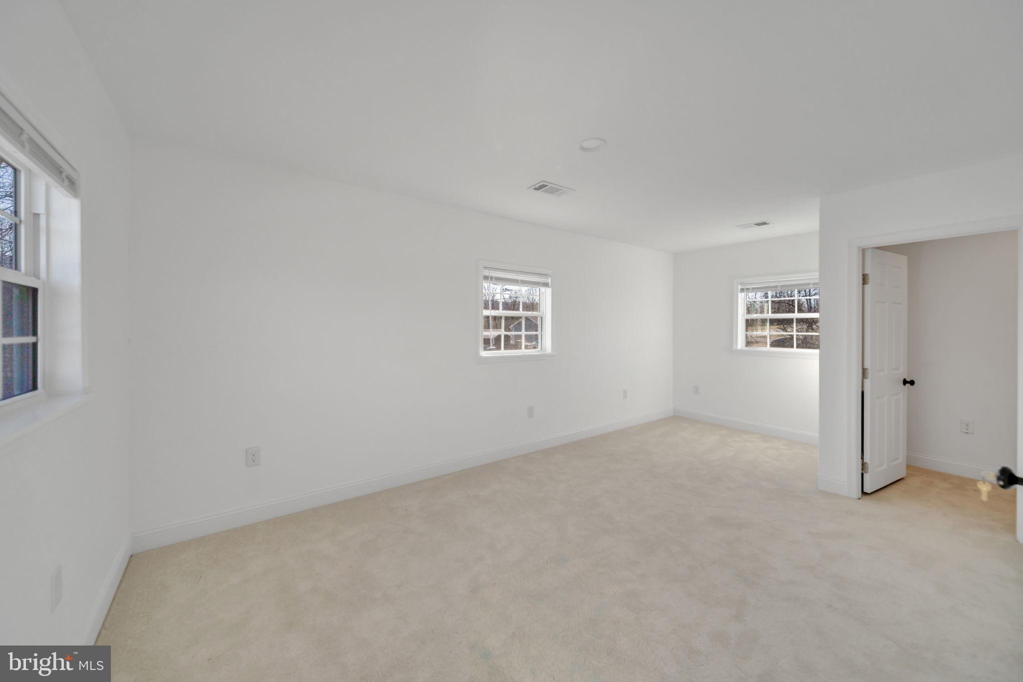 SHEN FARMS MT LAKE - Residential