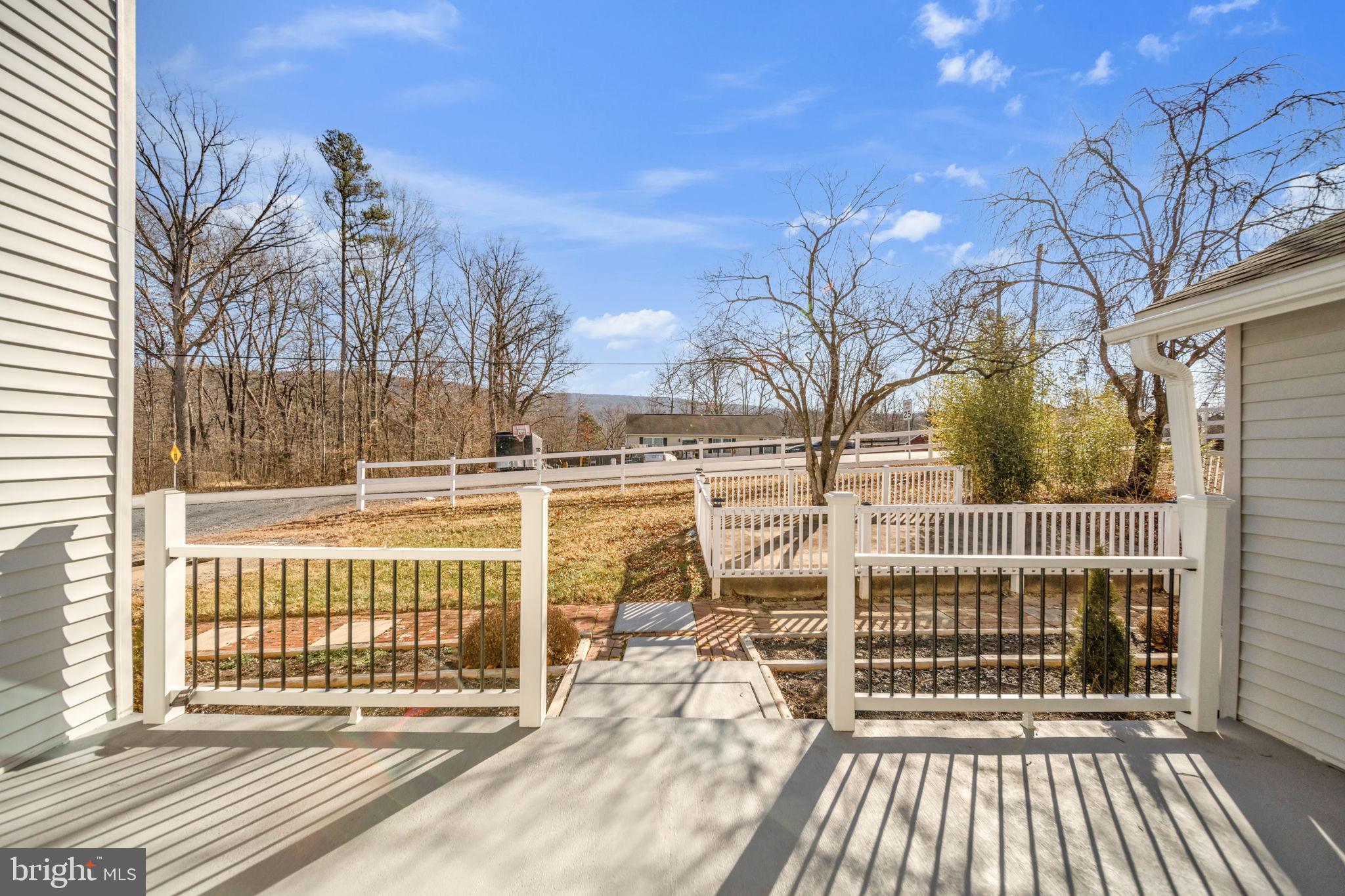 SHEN FARMS MT LAKE - Residential