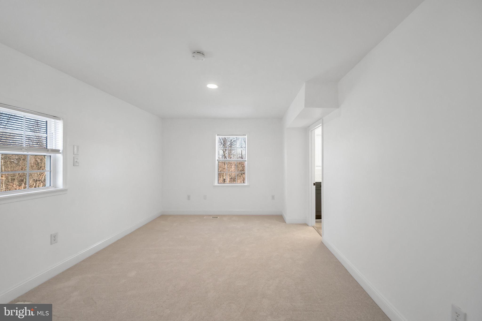 SHEN FARMS MT LAKE - Residential