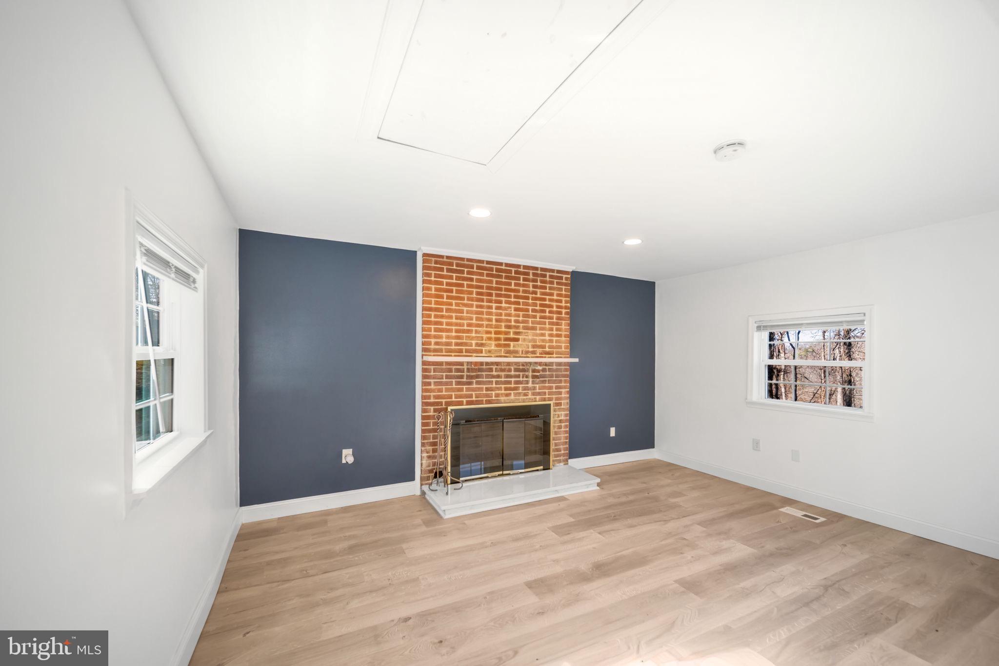 SHEN FARMS MT LAKE - Residential