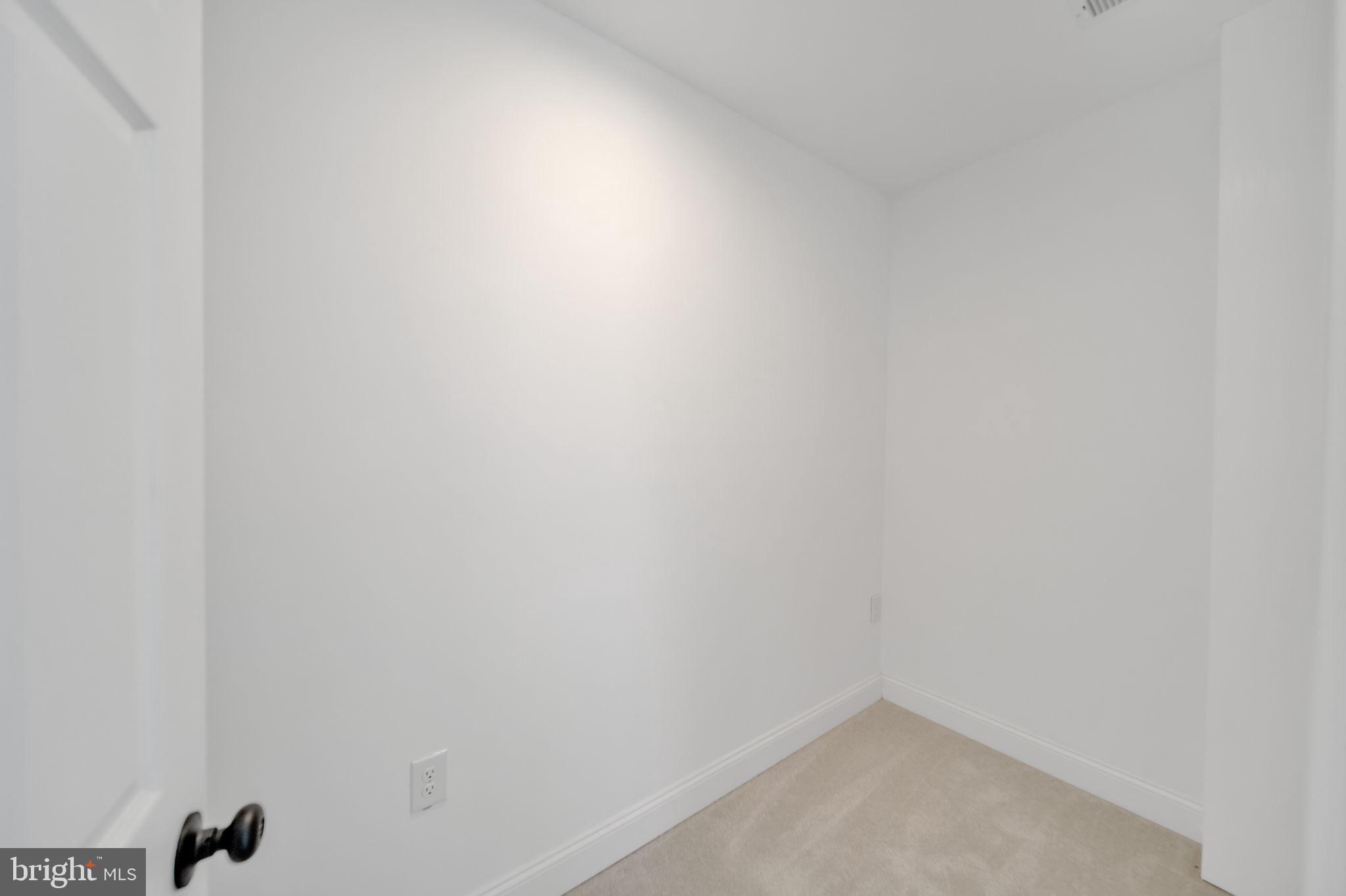 SHEN FARMS MT LAKE - Residential