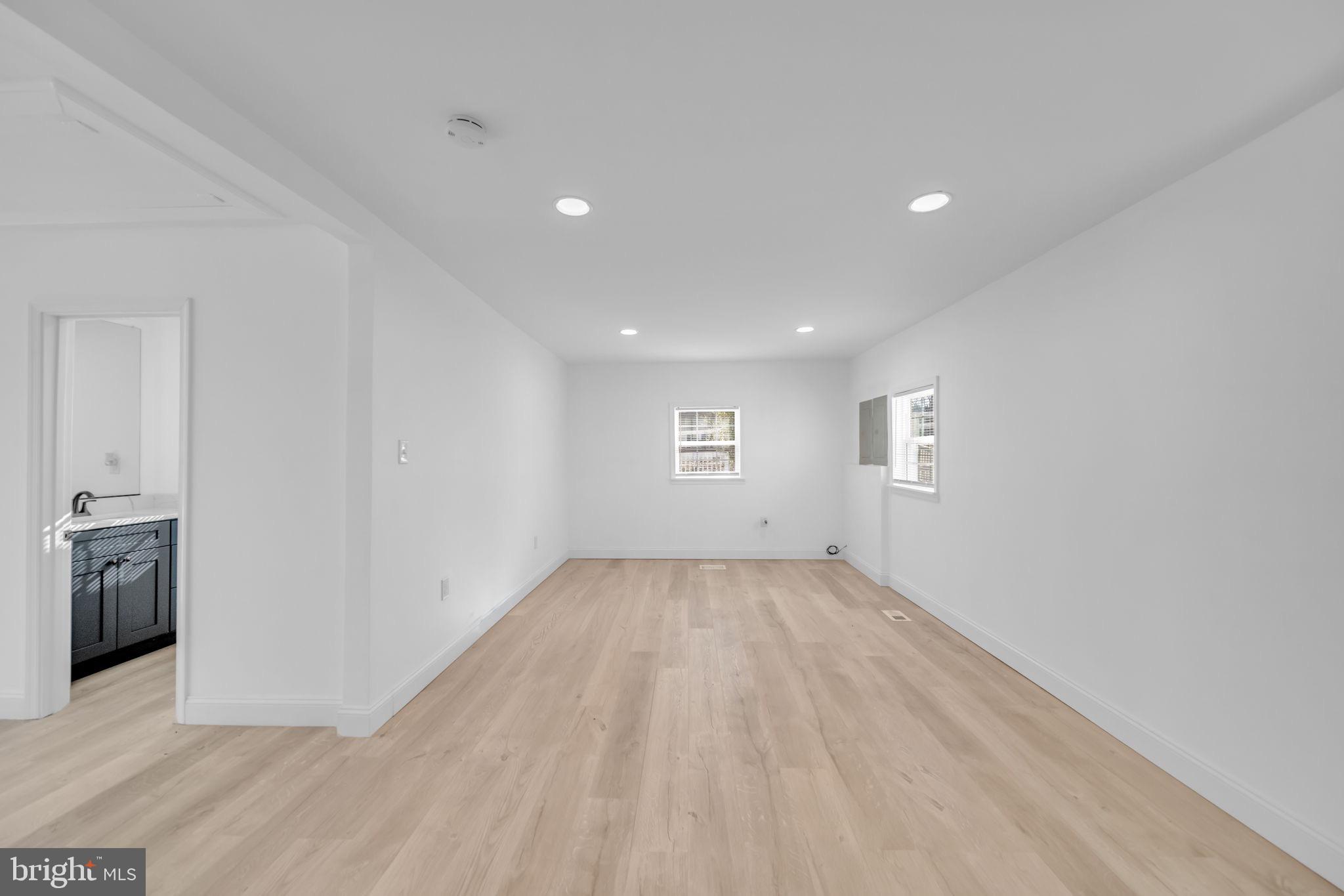 SHEN FARMS MT LAKE - Residential