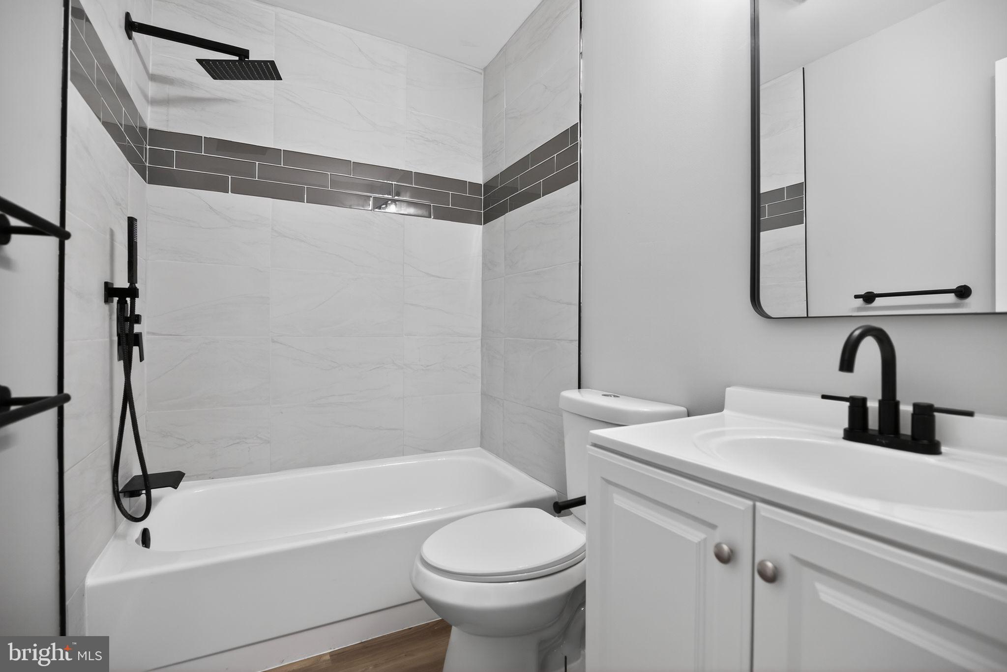 BROOKSIDE - Residential