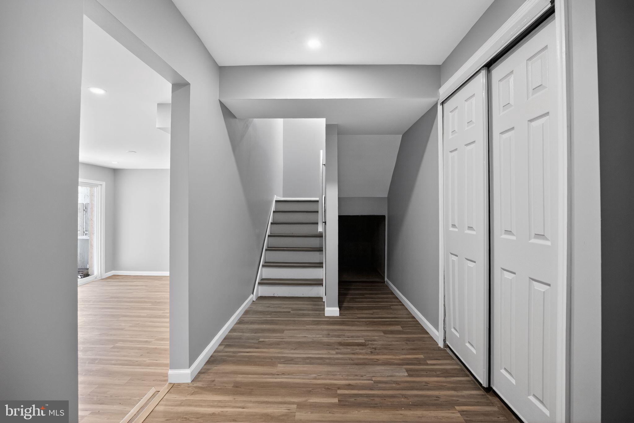 BROOKSIDE - Residential